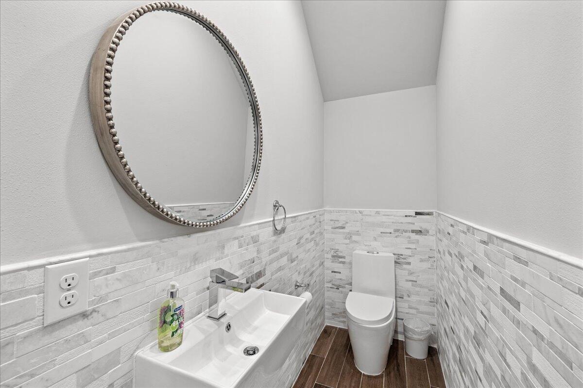 DRIFTWOOD ESTATES - Residential