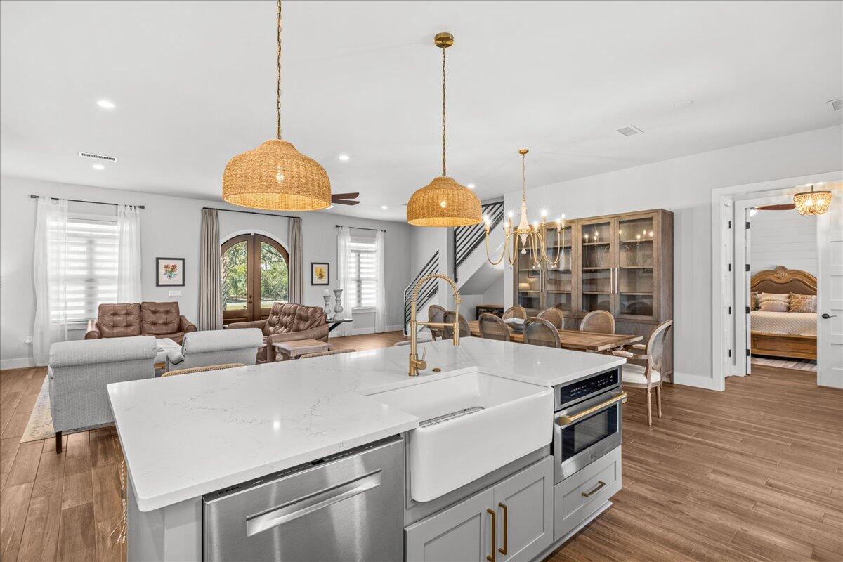 DRIFTWOOD ESTATES - Residential