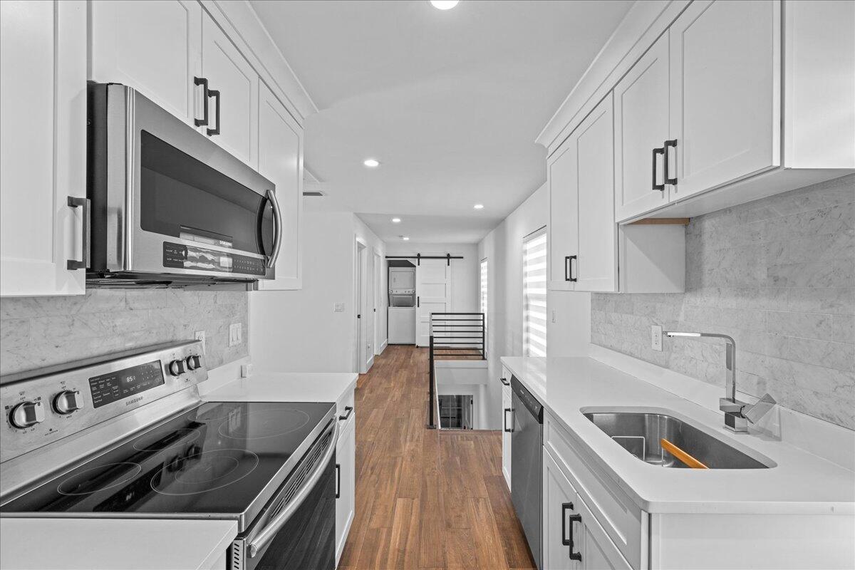 DRIFTWOOD ESTATES - Residential