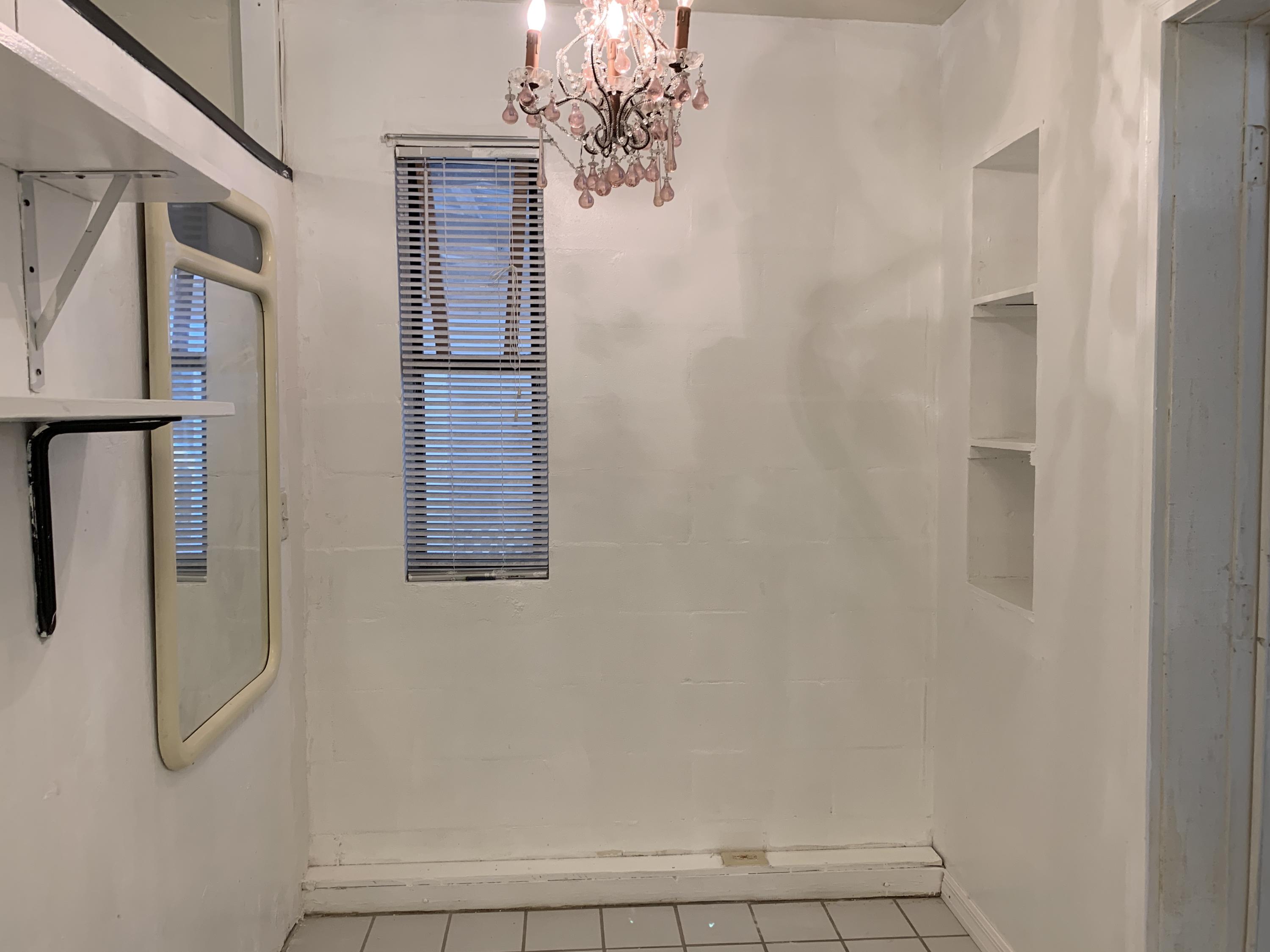 METES & BOUNDS - Residential Lease