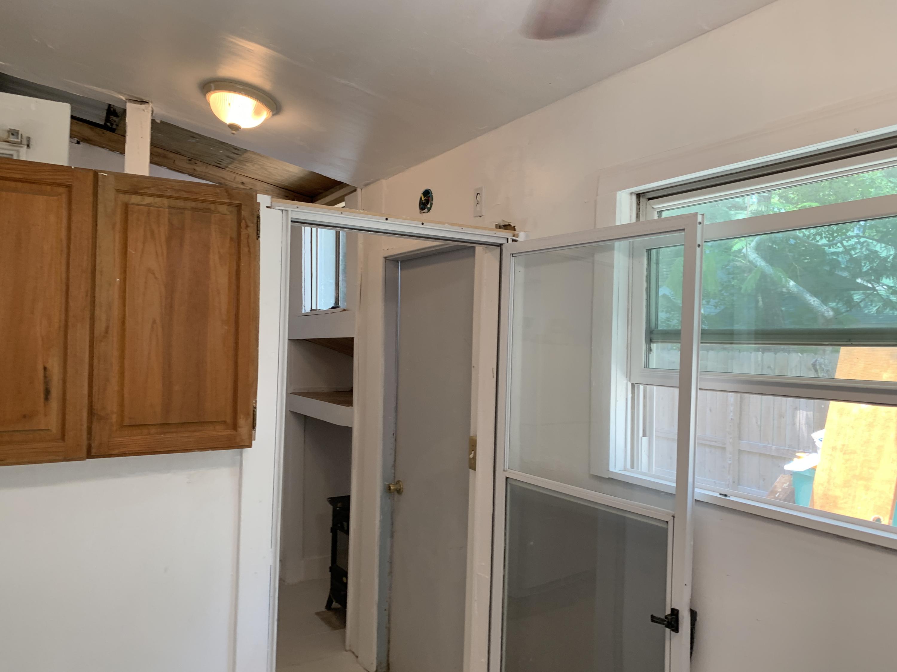 METES & BOUNDS - Residential Lease