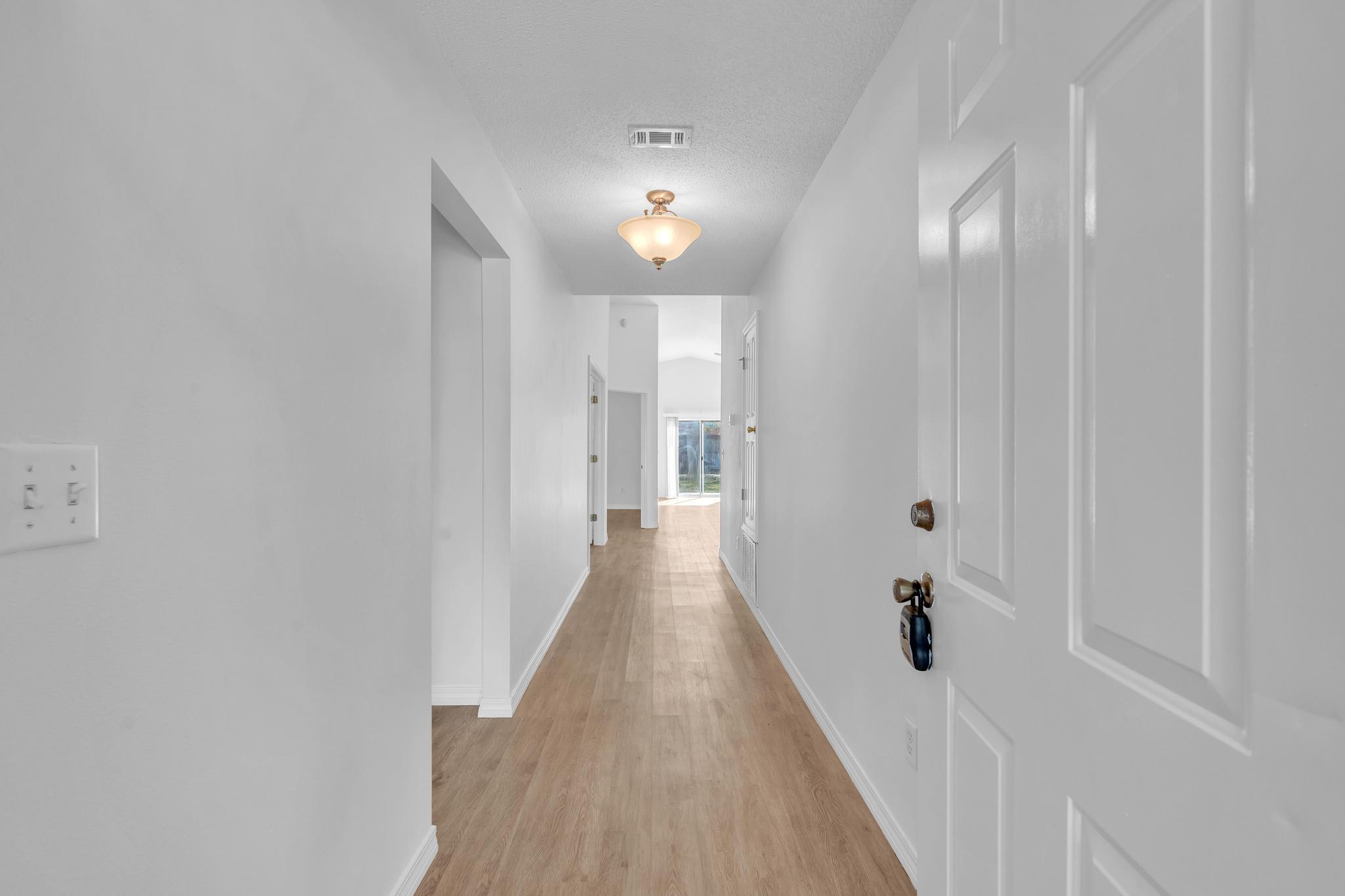 SHADOW OAK S/D - Residential Lease