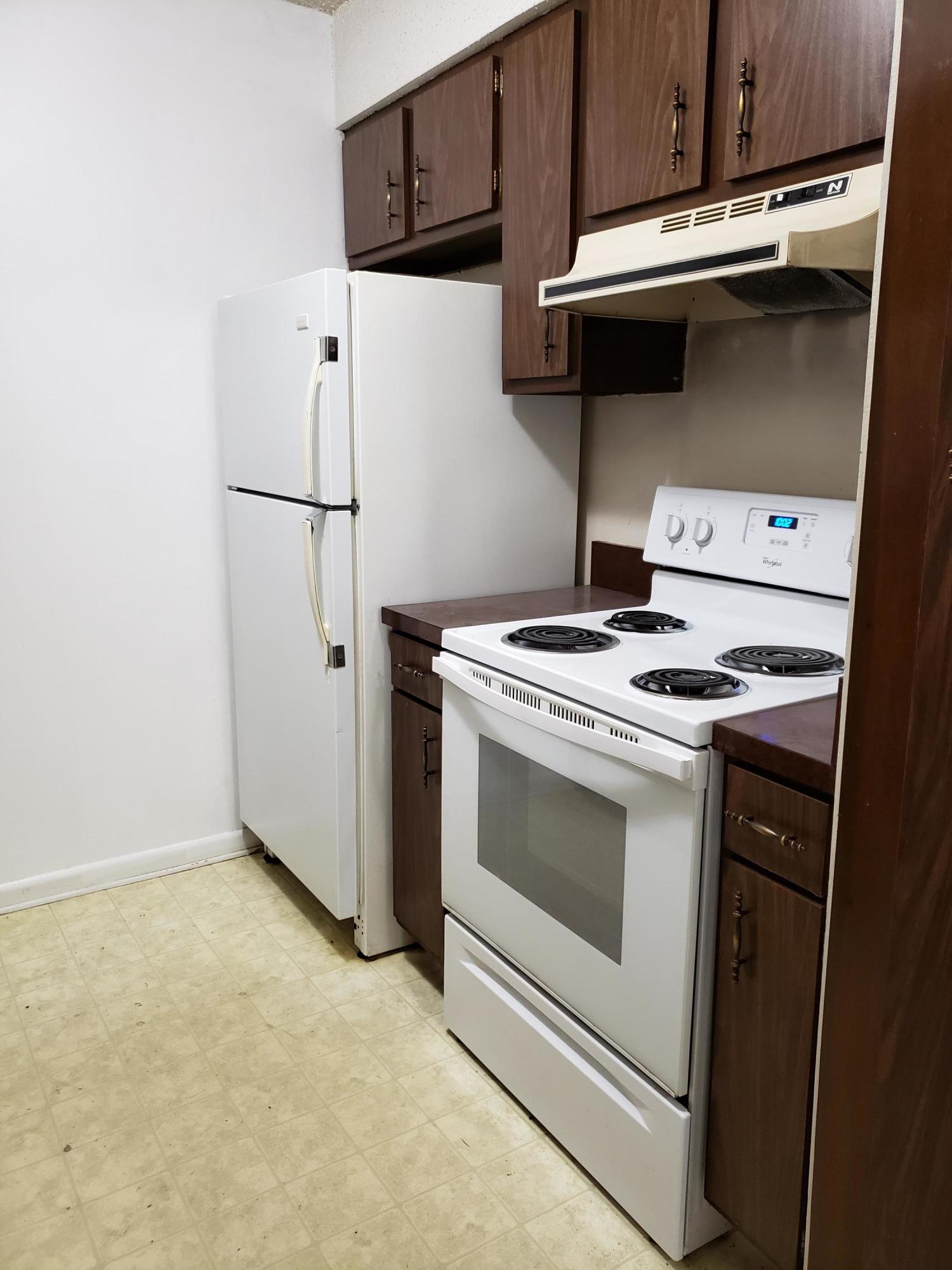 FAIR OAKS VILLAGE CONDO - Residential Lease
