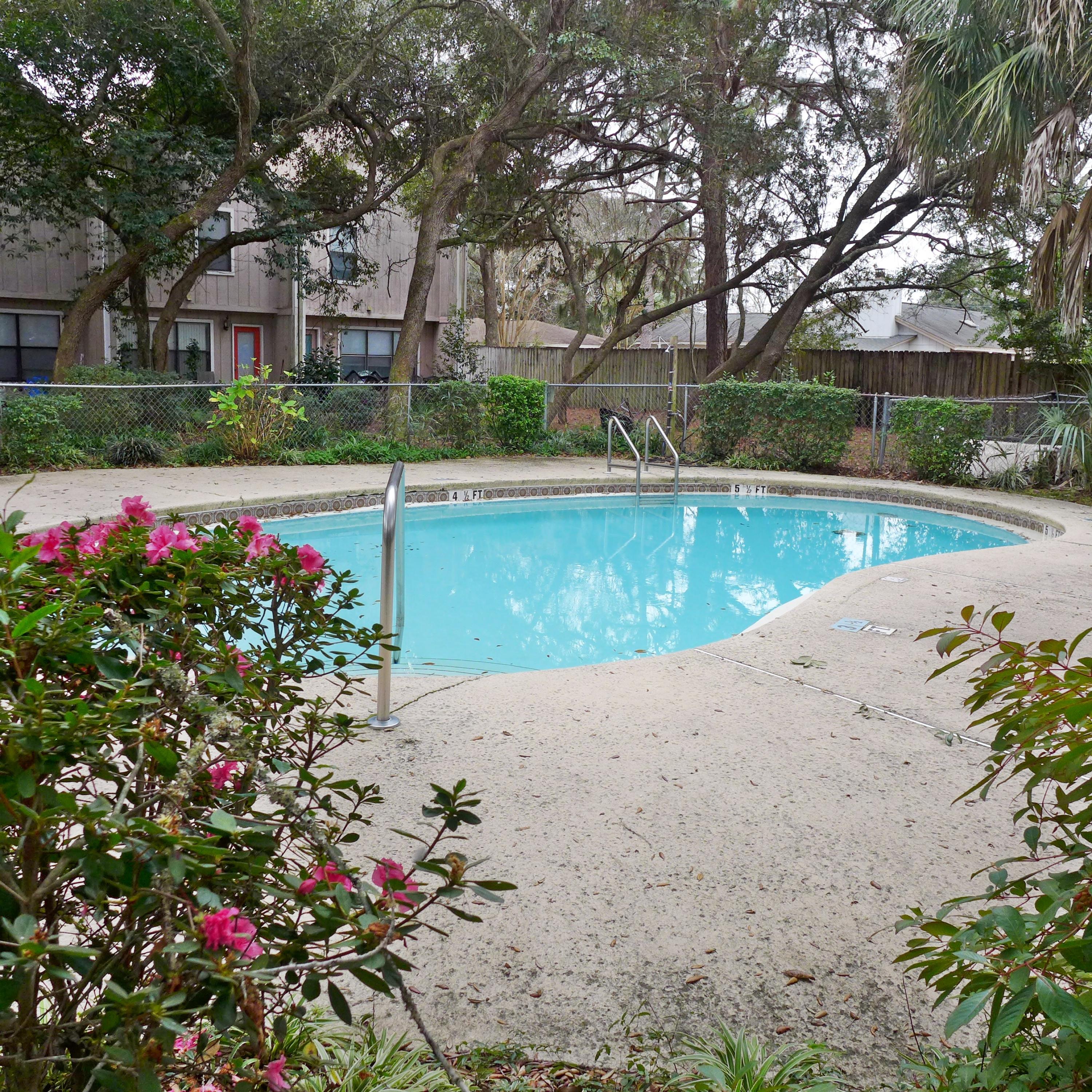 FALCON RIDGE - Residential Lease