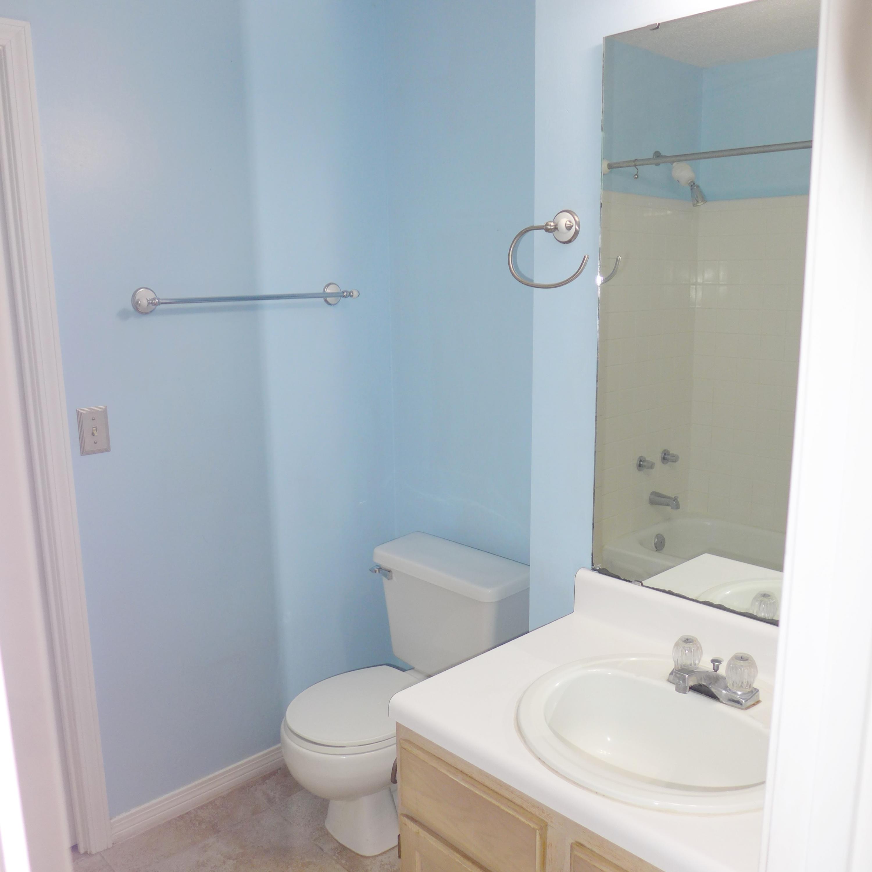 FALCON RIDGE - Residential Lease