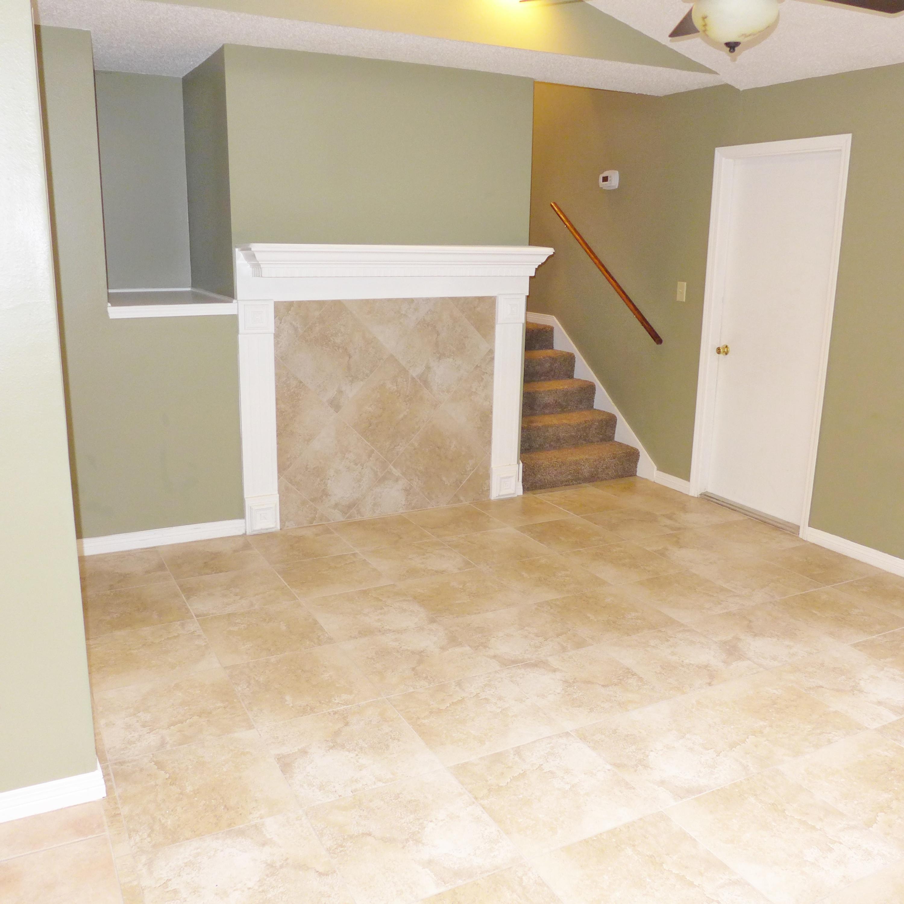 FALCON RIDGE - Residential Lease