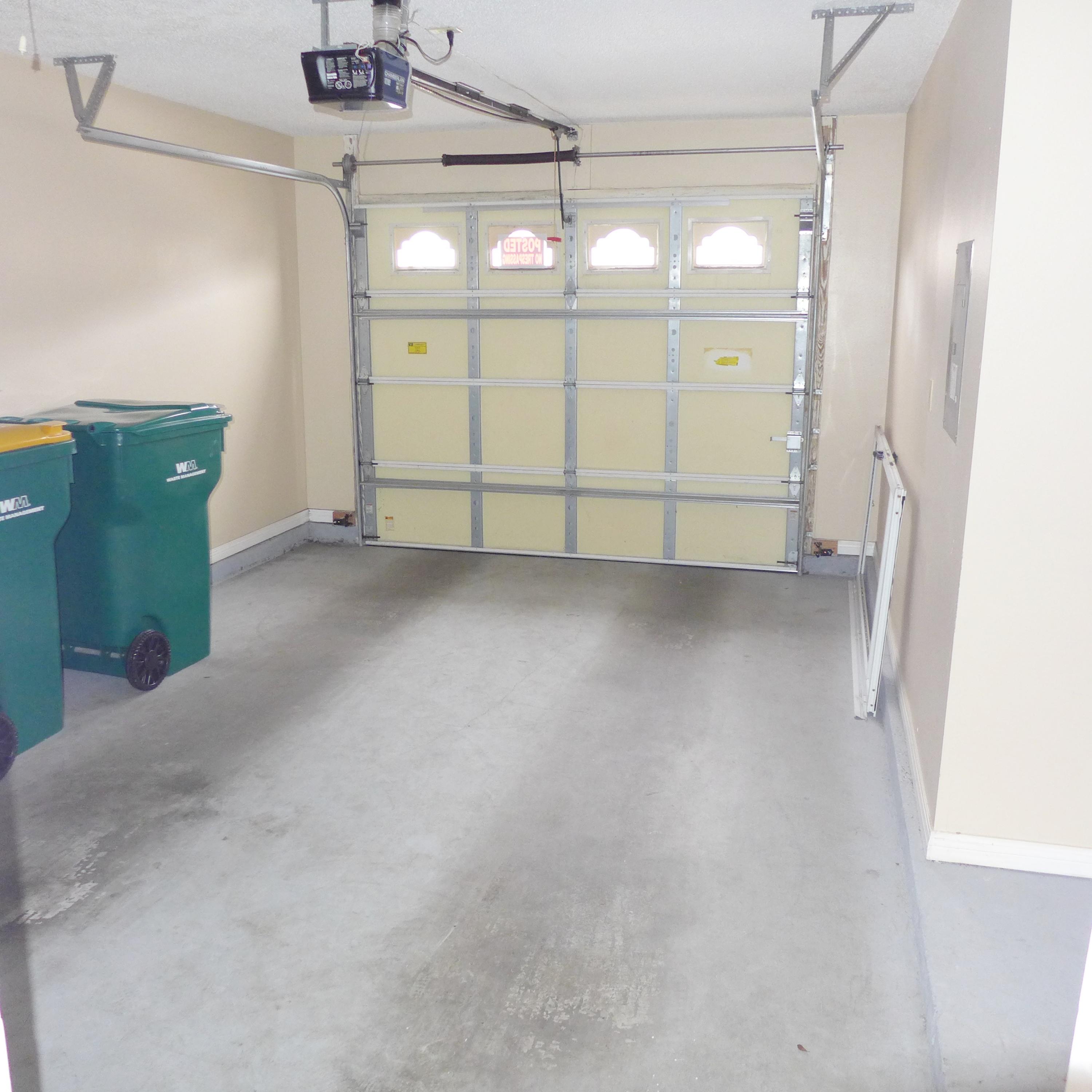 FALCON RIDGE - Residential Lease
