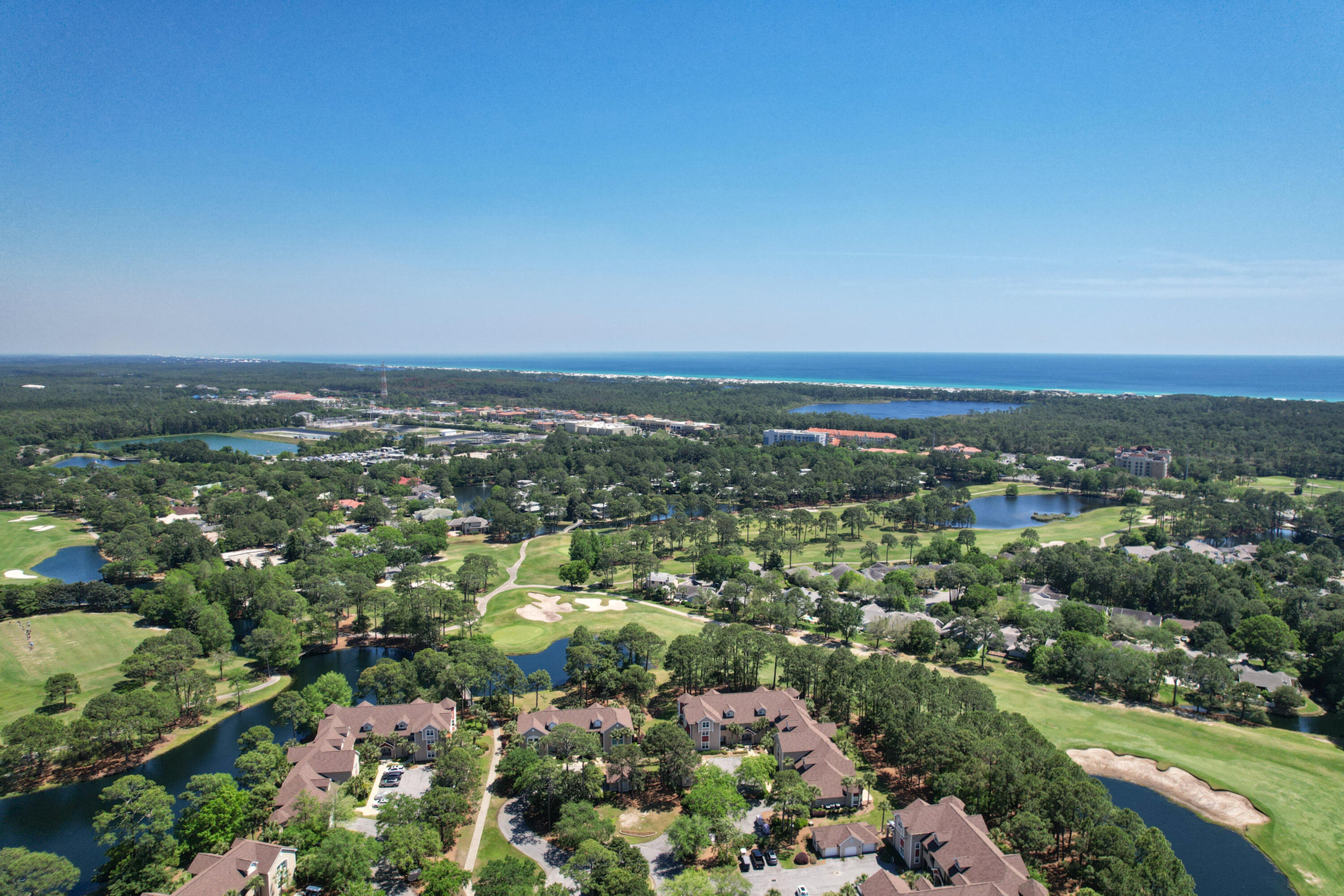 BAHIA CONDO - Residential