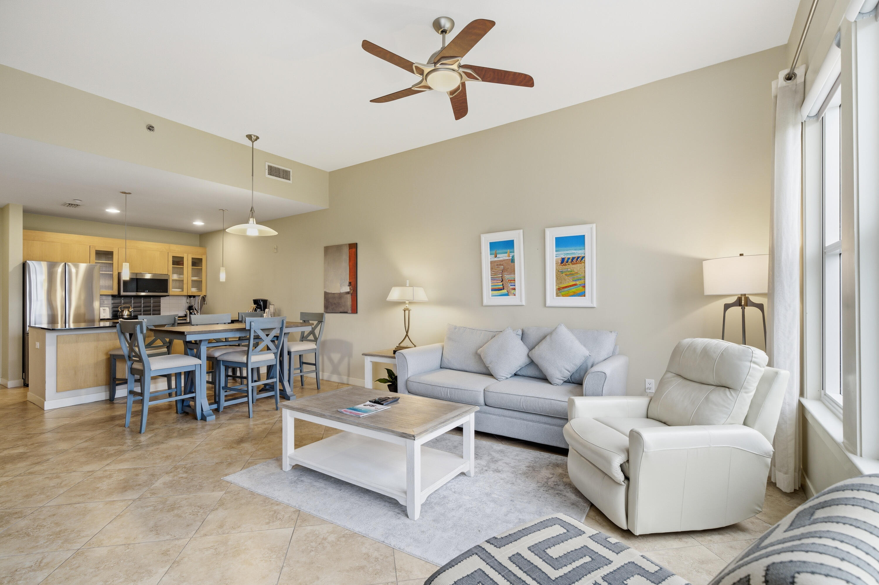 BAHIA CONDO - Residential