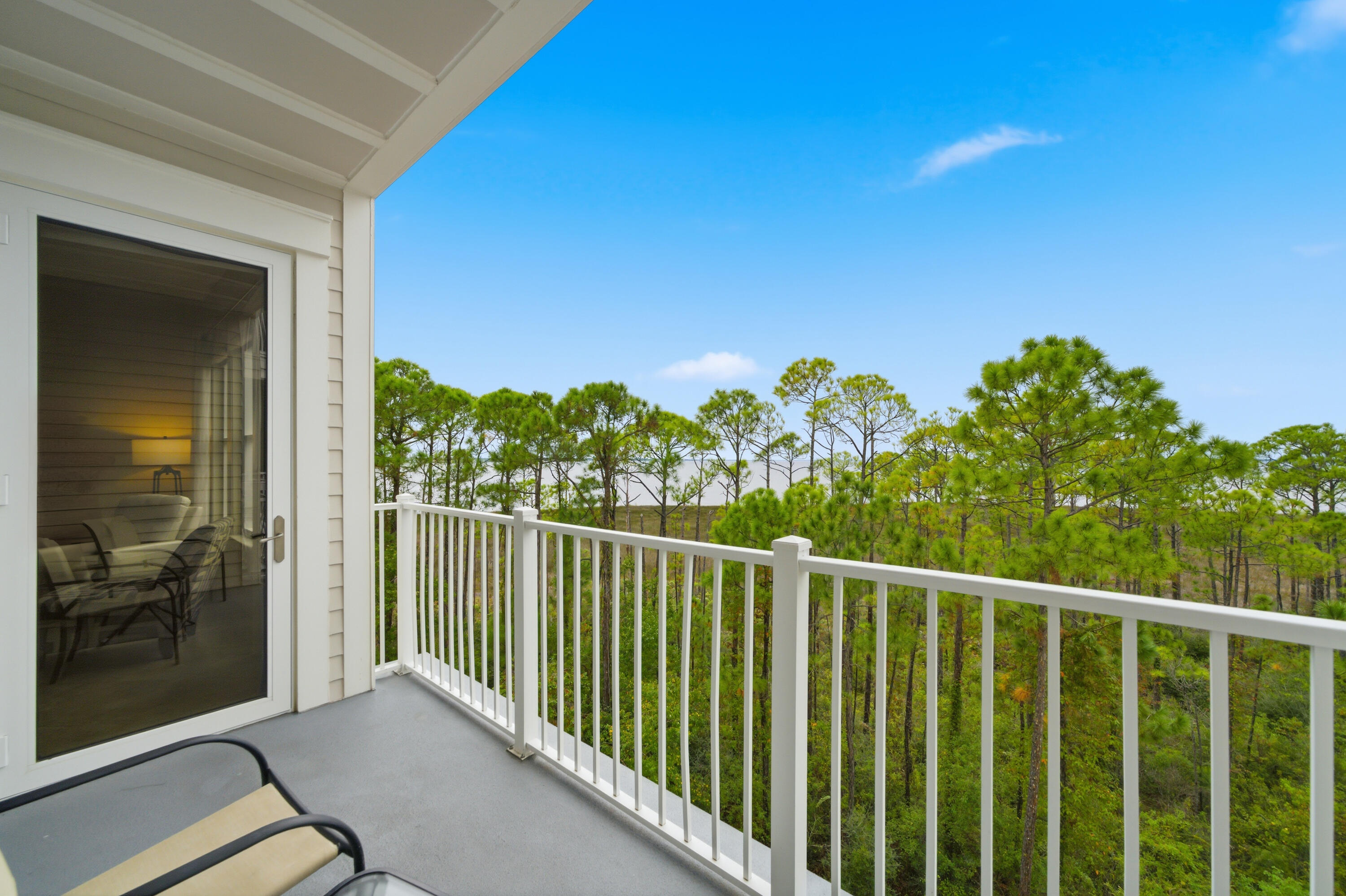 BAHIA CONDO - Residential
