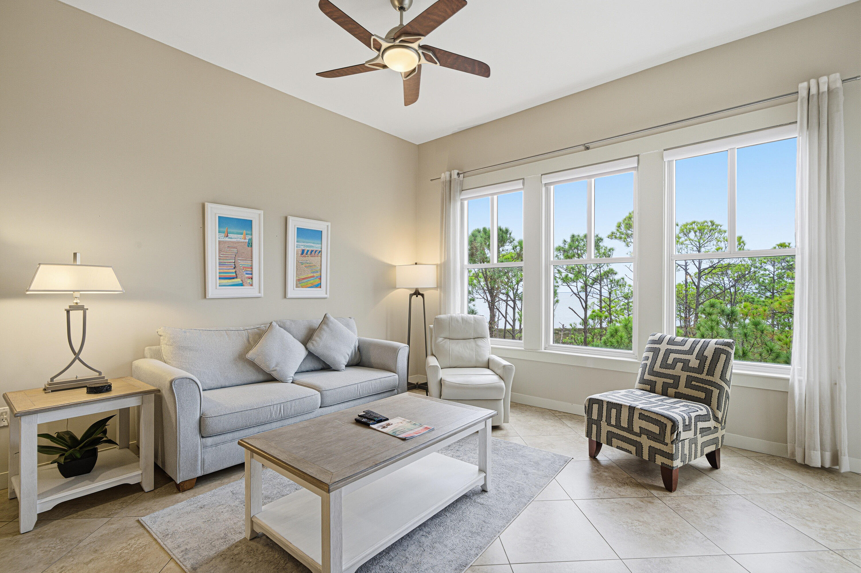 BAHIA CONDO - Residential
