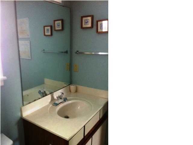 BEACHWOOD VILLAS CONDO - Residential Lease