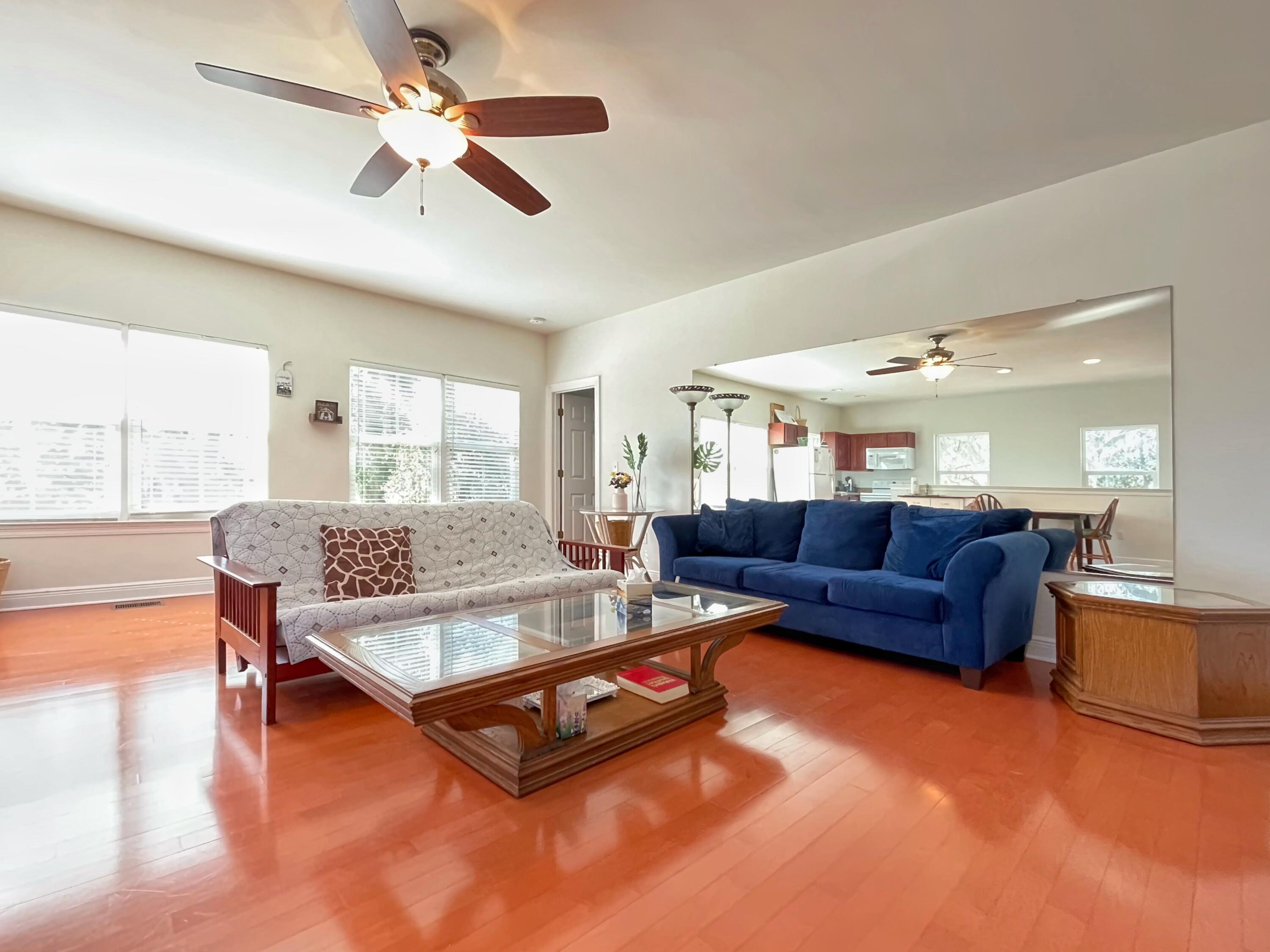 COLONY ESTATES - Residential Lease