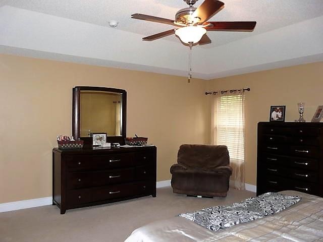 FOX VALLEY - Residential Lease