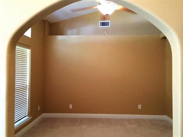 FOX VALLEY - Residential Lease