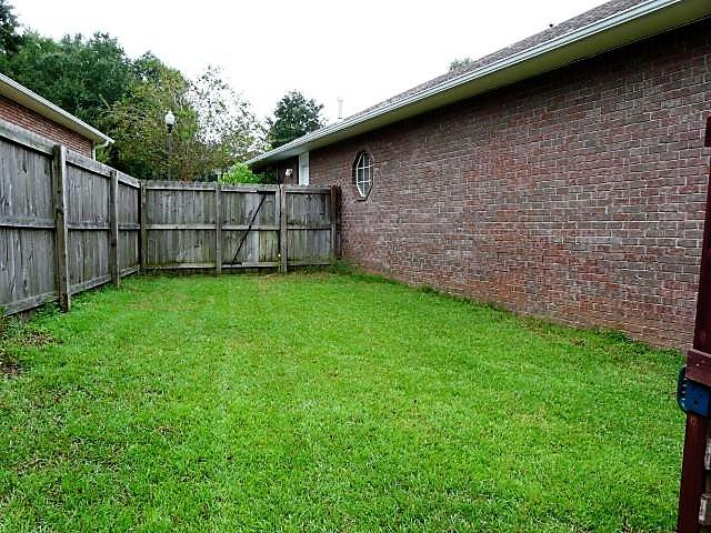 FOX VALLEY - Residential Lease