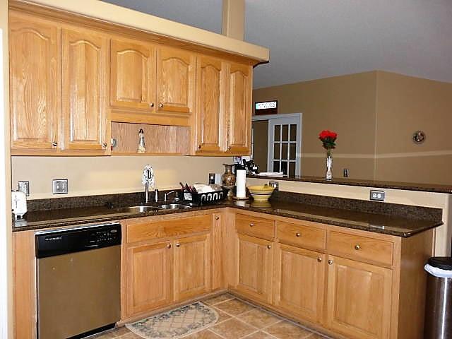 FOX VALLEY - Residential Lease