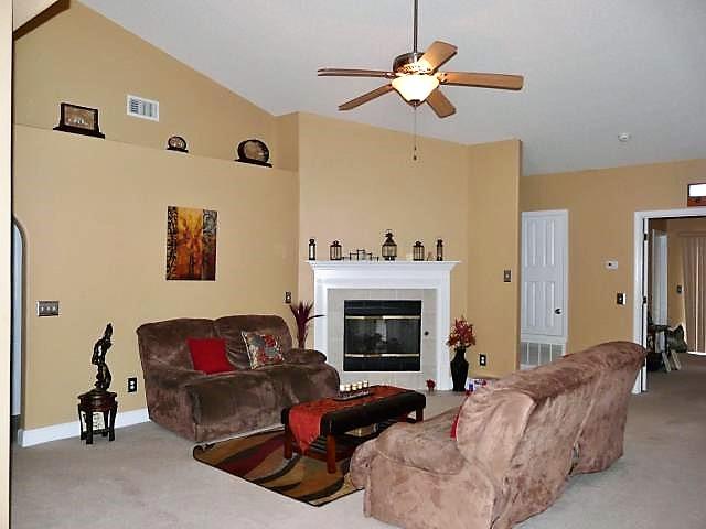 FOX VALLEY - Residential Lease