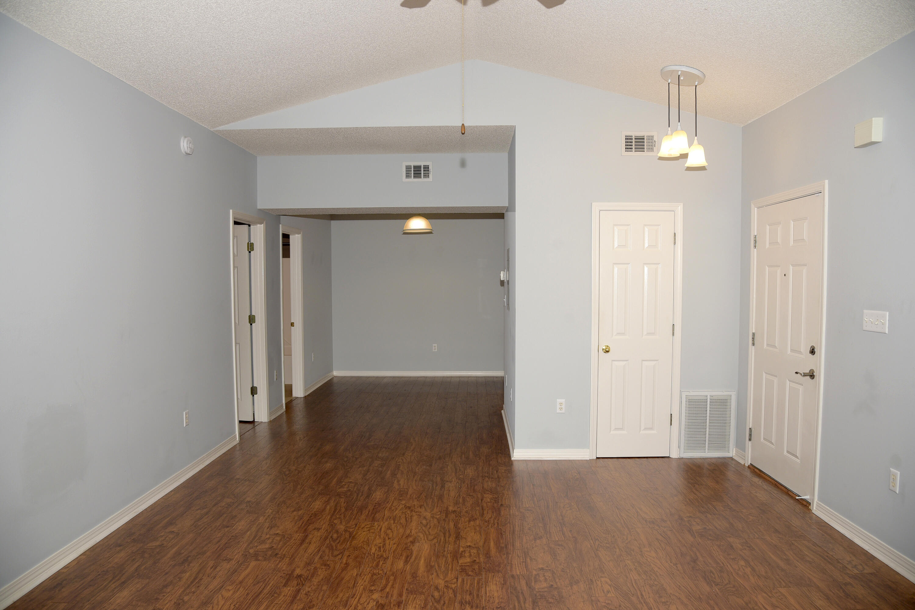 THE OAKS AT NICEVILLE - Residential Lease