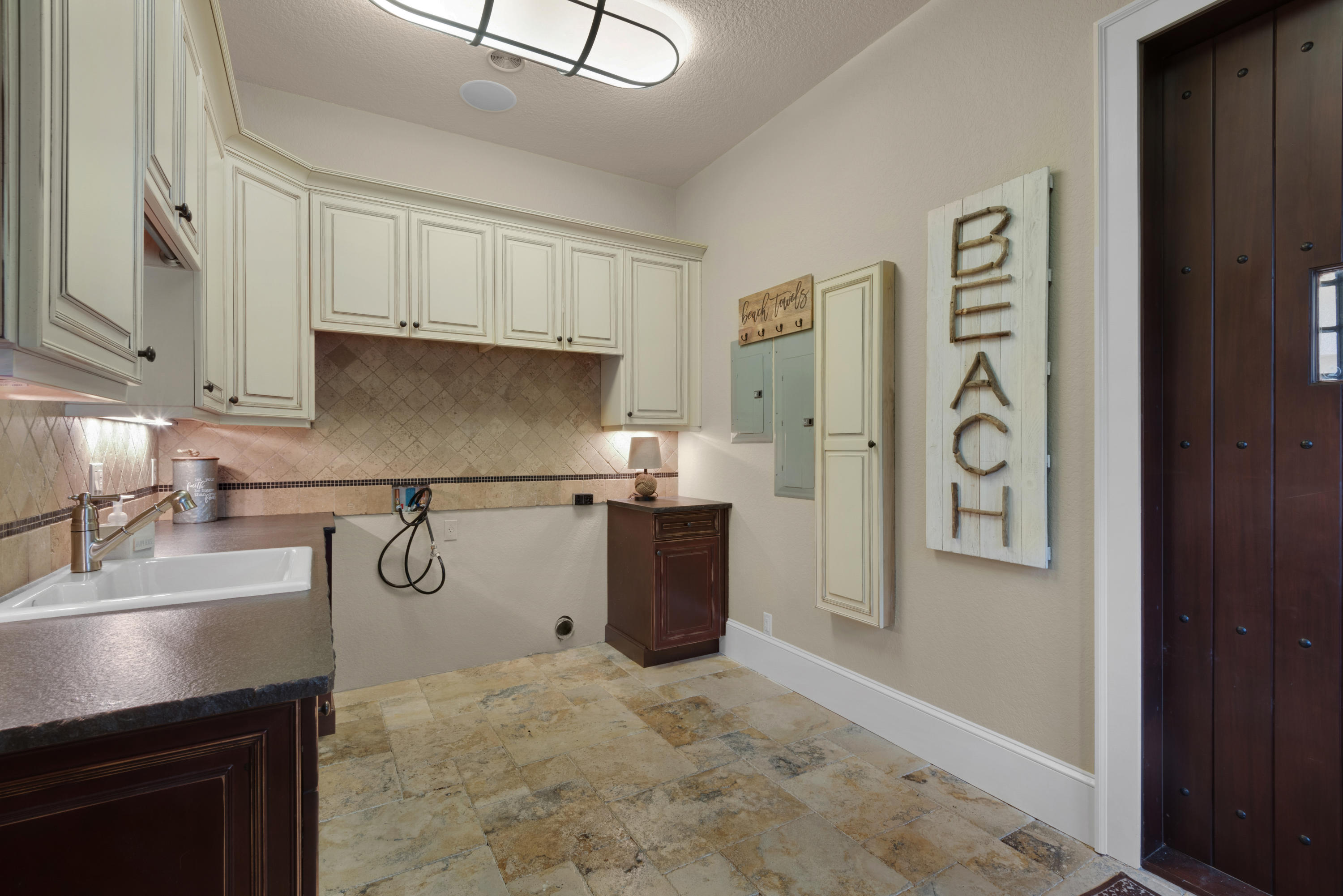 NONESUCH WAY - Residential