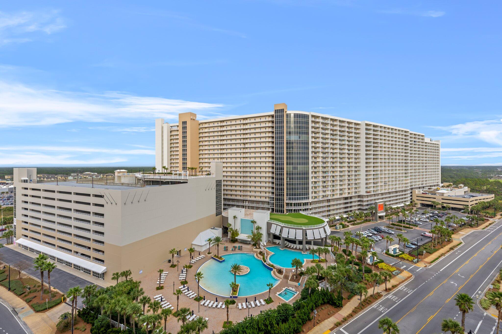 LAKETOWN WHARF PHASE II - Residential