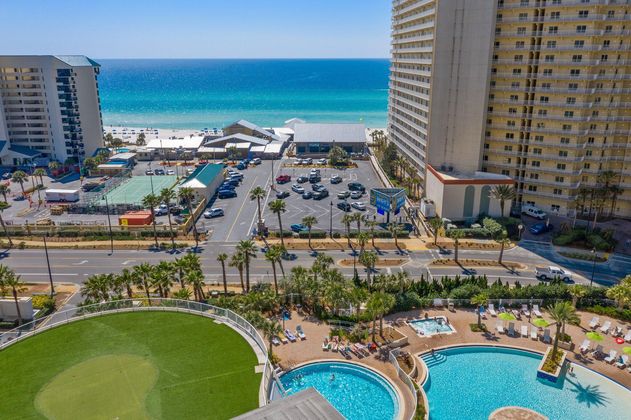 LAKETOWN WHARF PHASE II - Residential