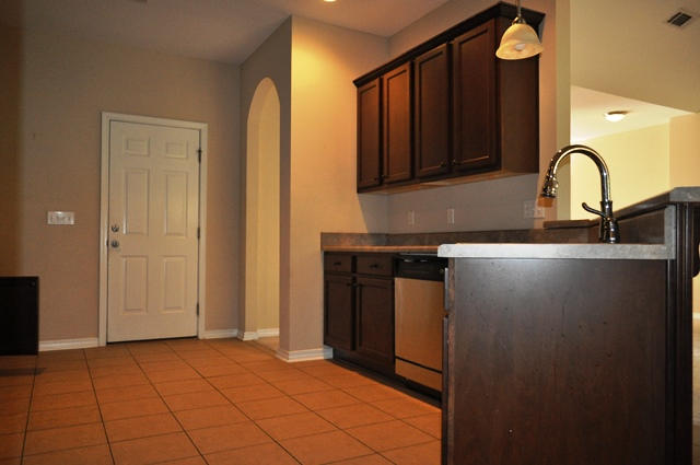 HAMMOCK BAY - Residential Lease