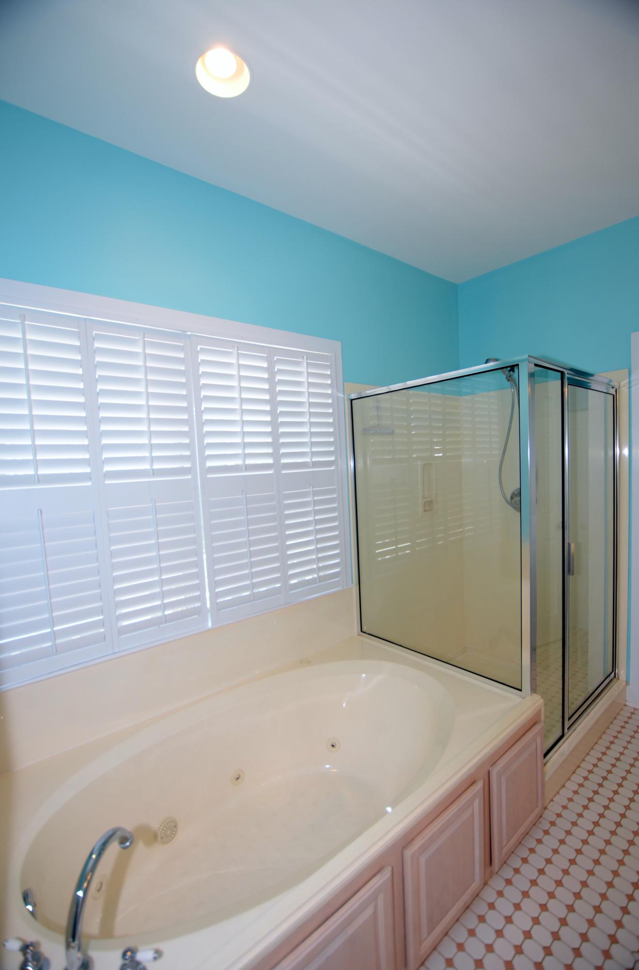 CRYSTAL LAKE AT SANDESTIN - Residential Lease