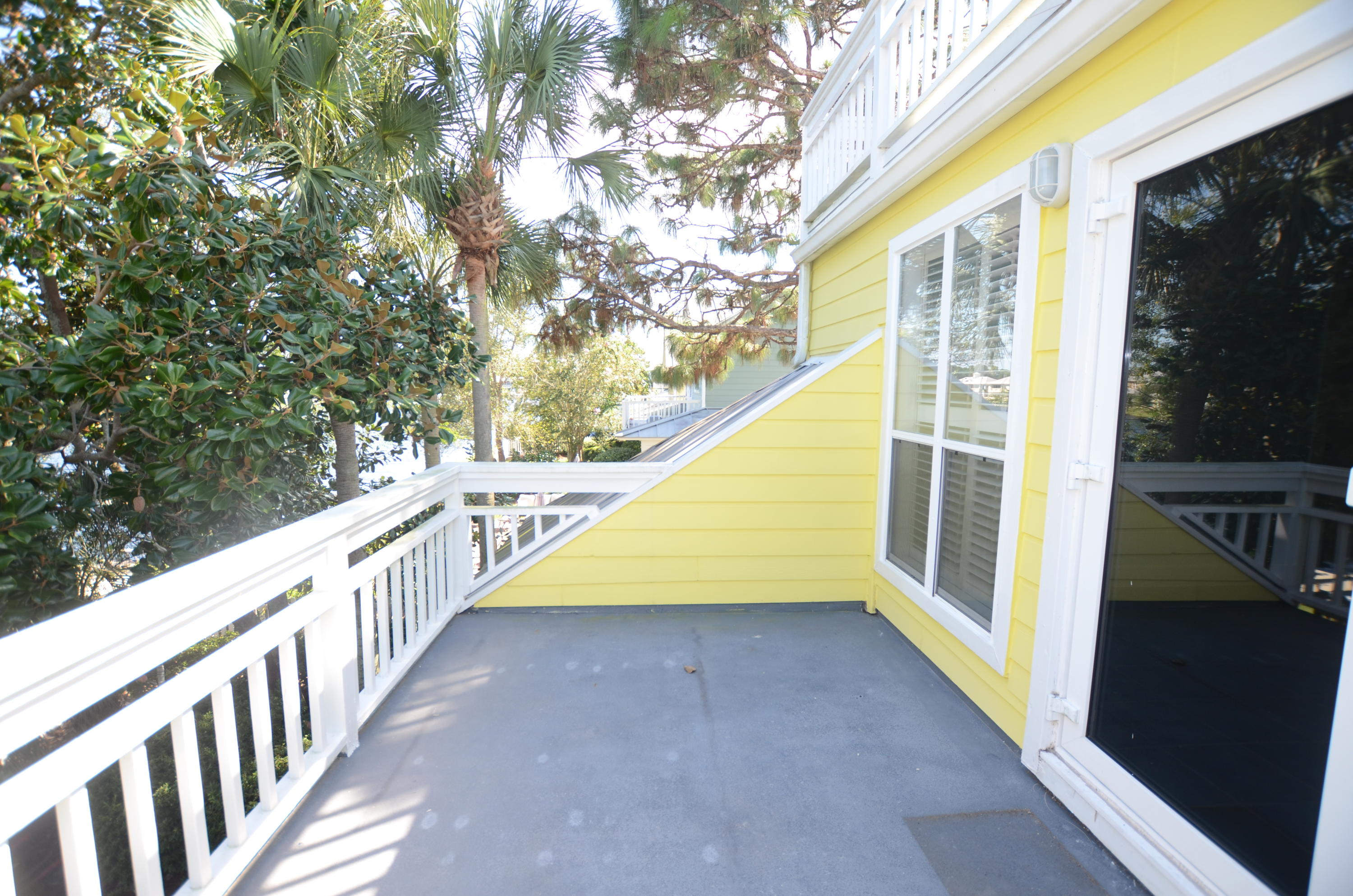 CRYSTAL LAKE AT SANDESTIN - Residential Lease
