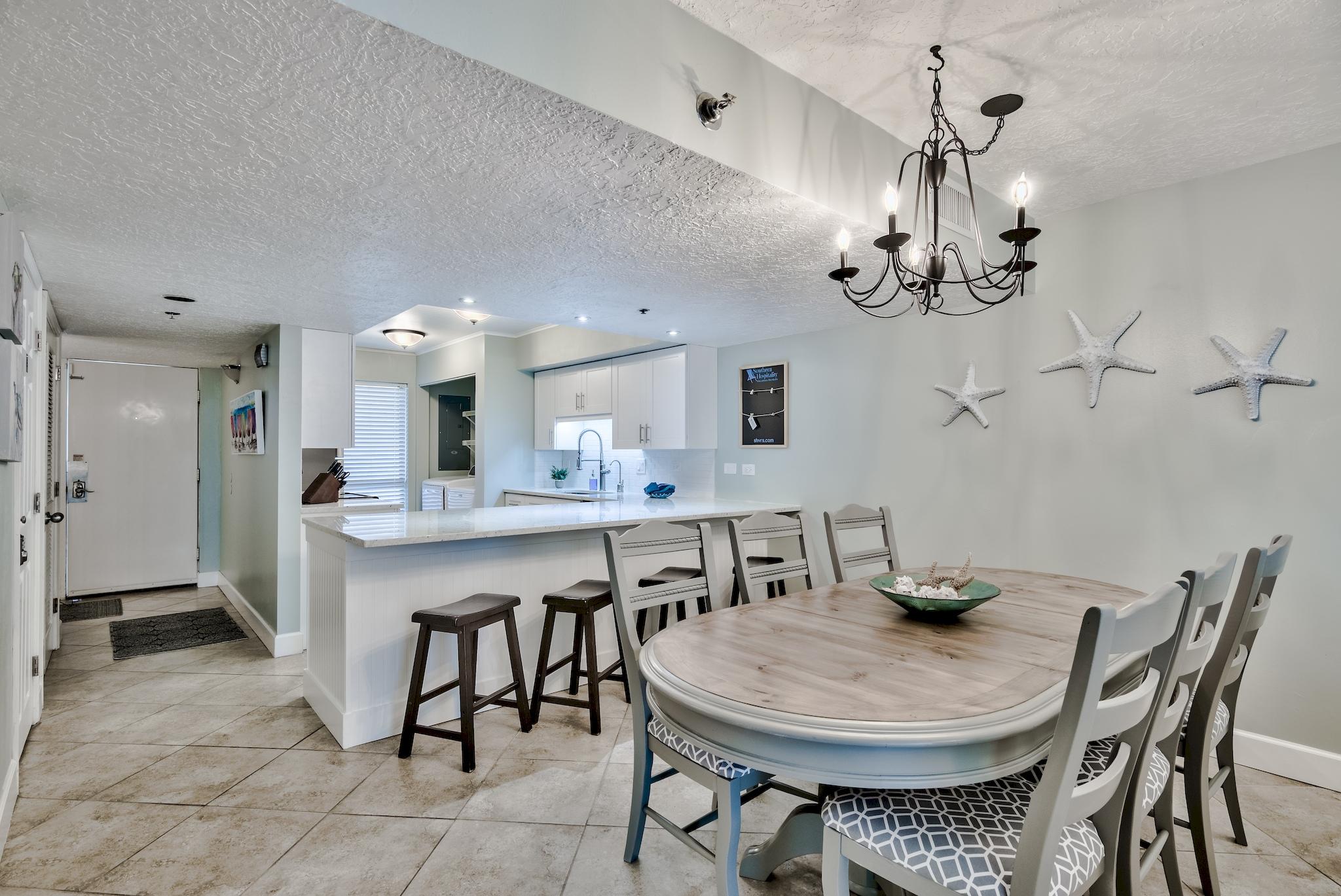 MAINSAIL CONDO PH 5 - Residential