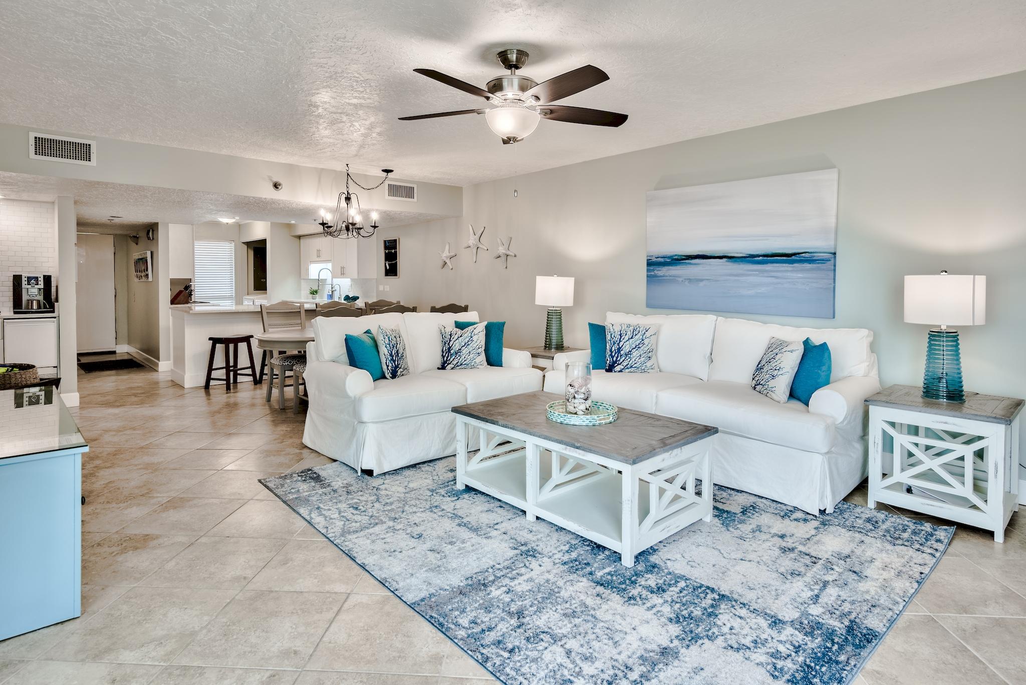 MAINSAIL CONDO PH 5 - Residential