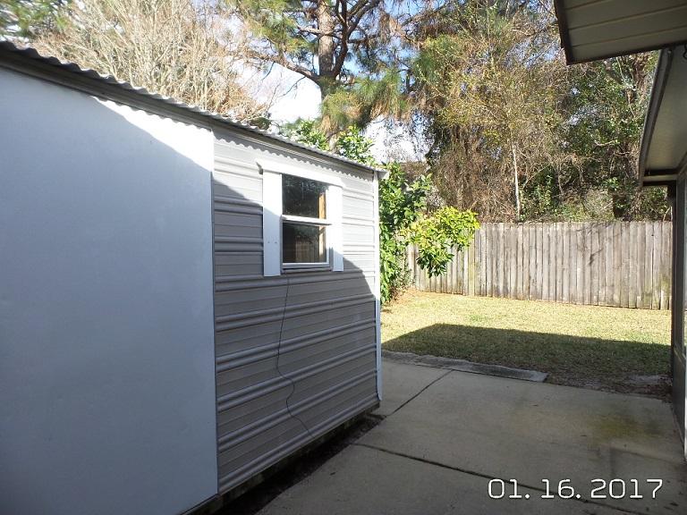PORT DIXIE - Residential Lease