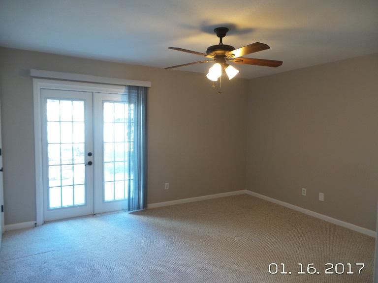 PORT DIXIE - Residential Lease