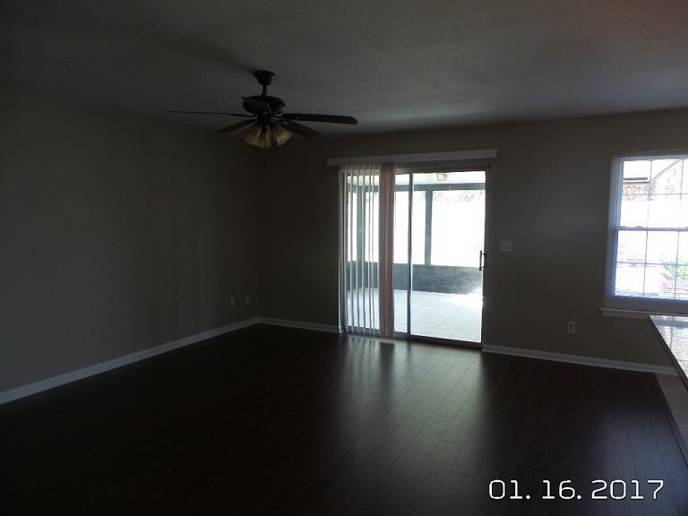 PORT DIXIE - Residential Lease