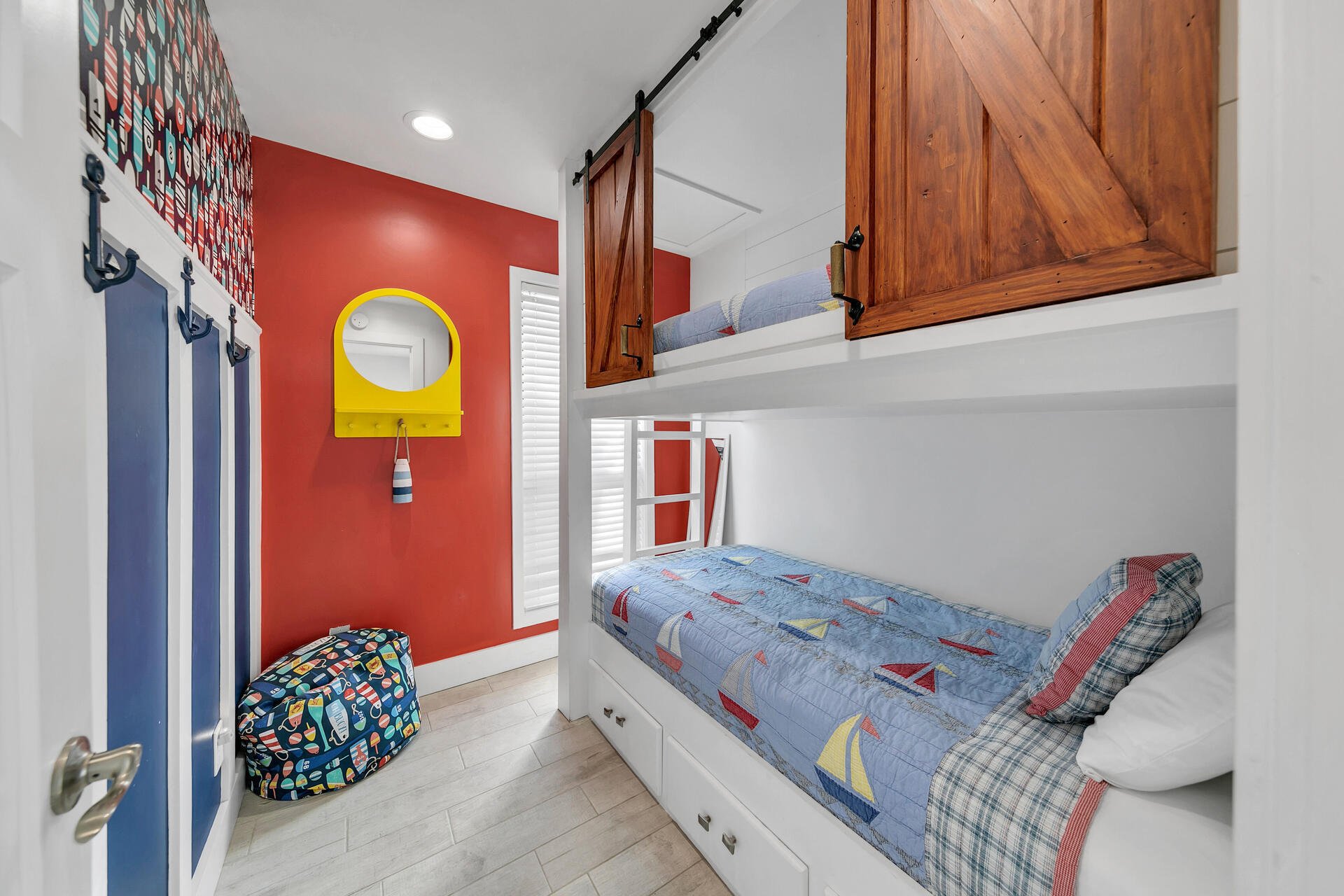 SANDPIPER VILLAGE CONDO - Residential
