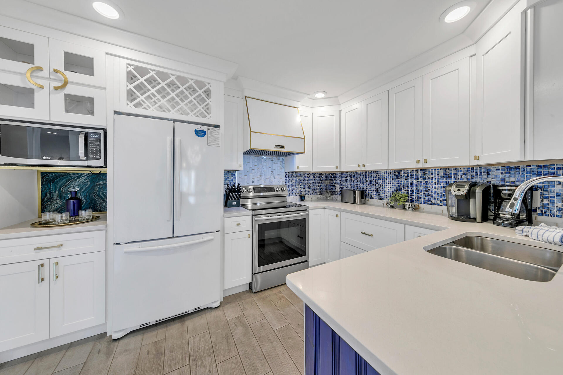 SANDPIPER VILLAGE CONDO - Residential