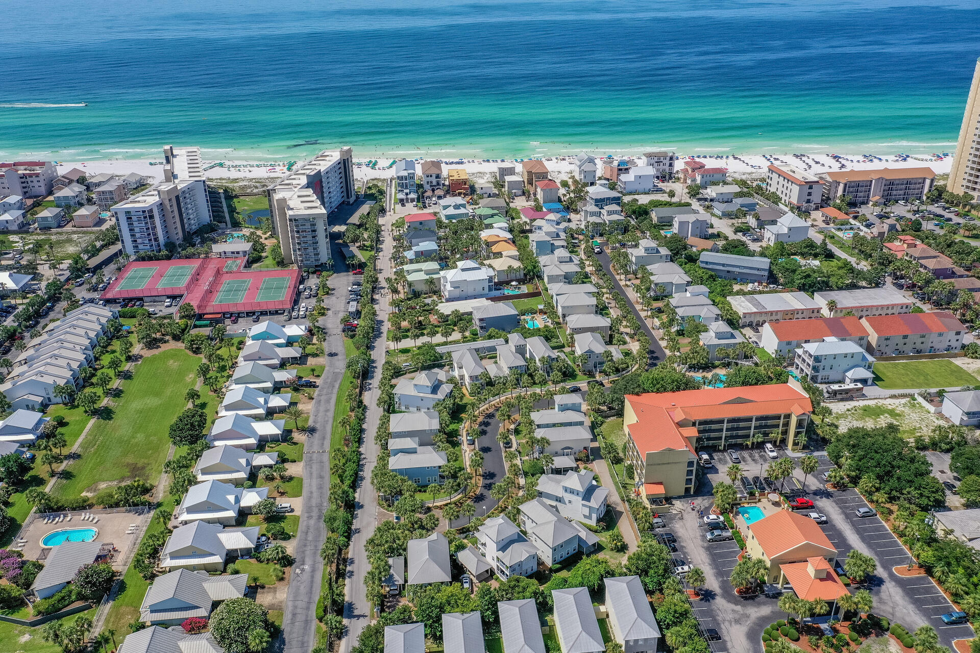 GULFSIDE COTTAGES - Residential