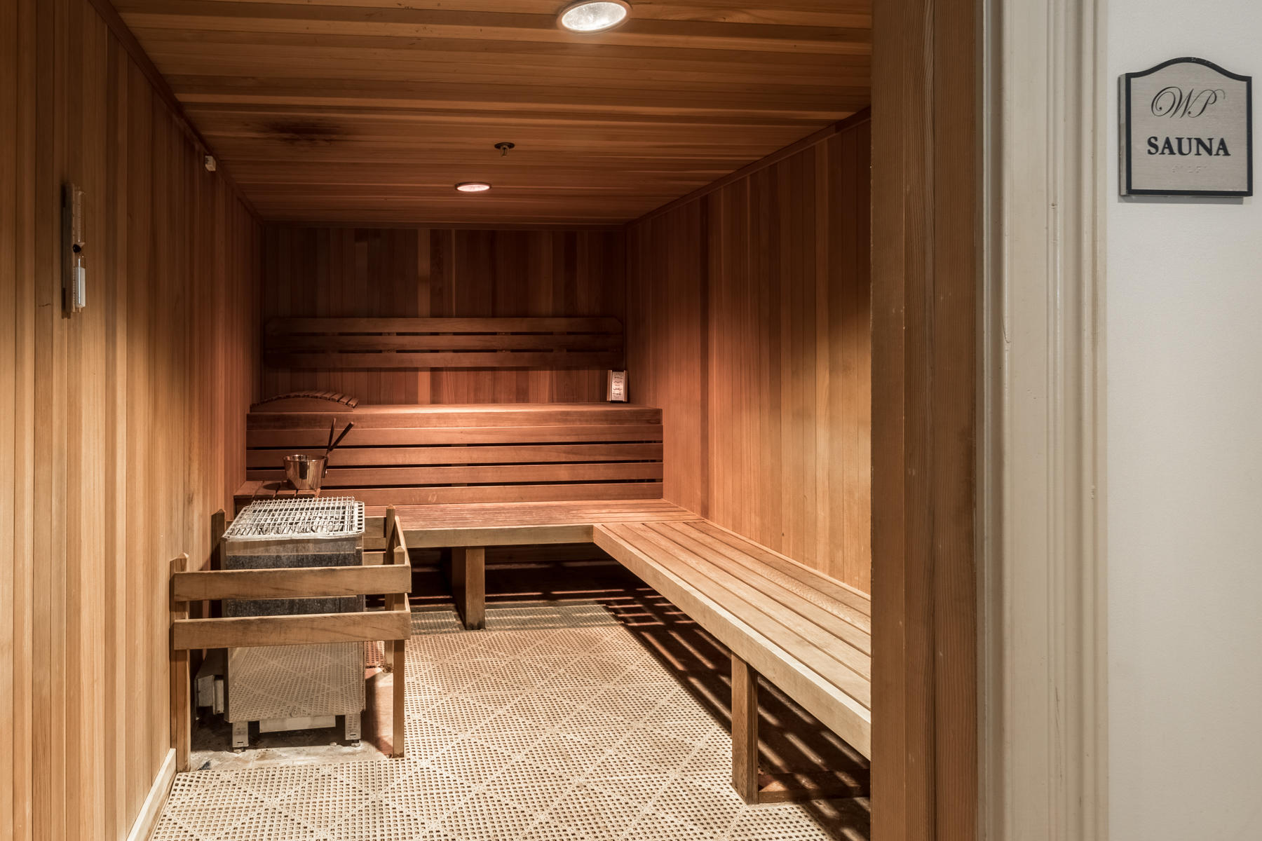 ONE WATER PLACE - Residential