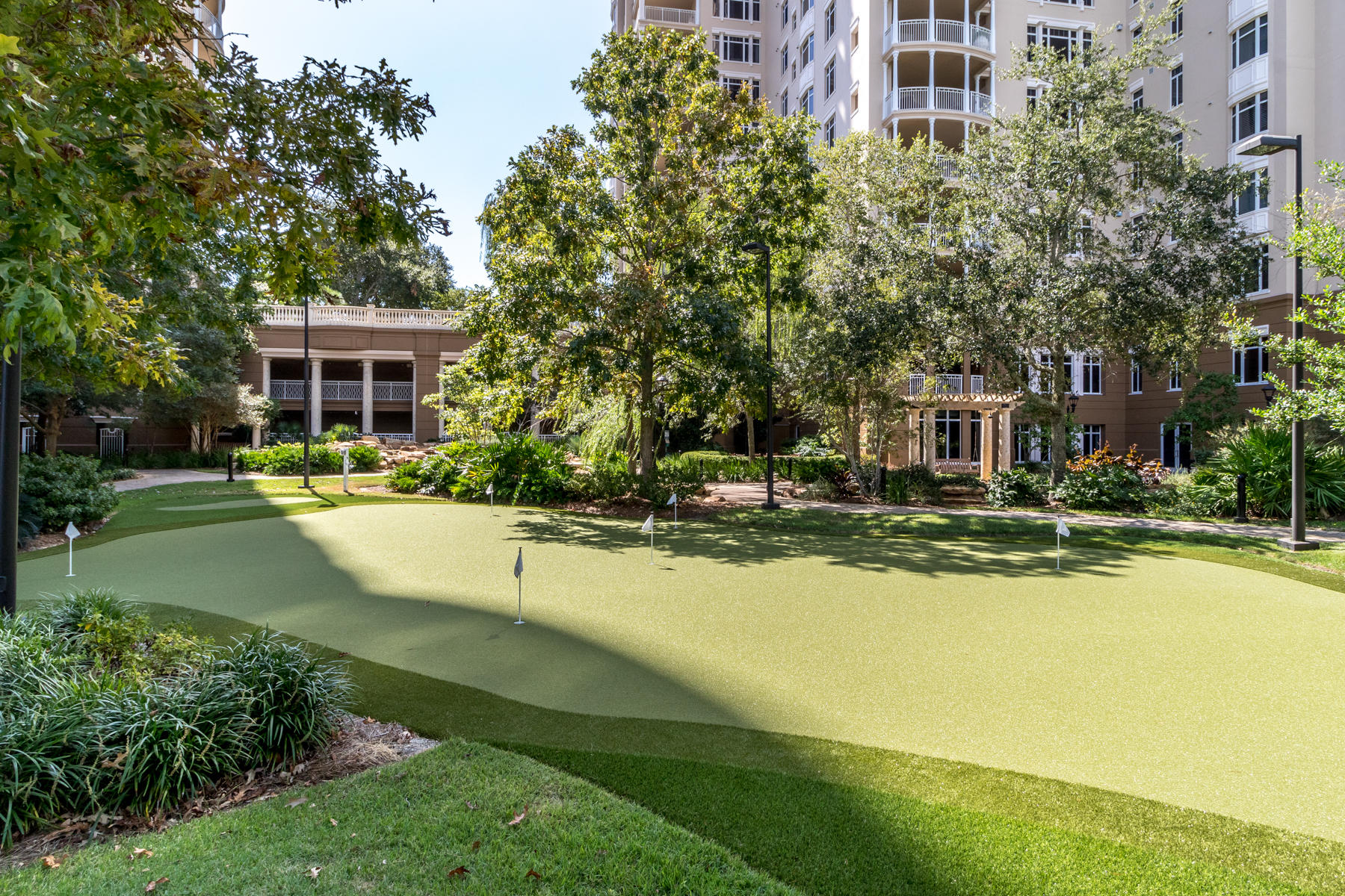 ONE WATER PLACE - Residential