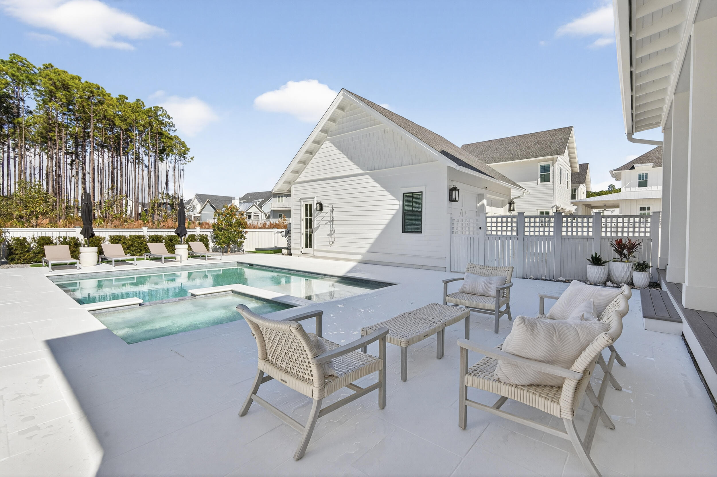WATERSOUND ORIGINS - Residential