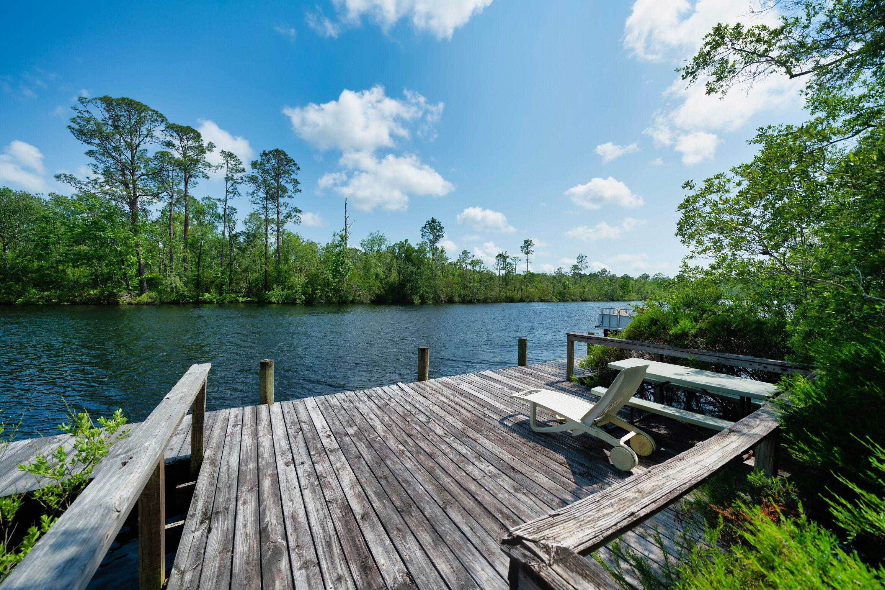 CREEKSIDE - Residential