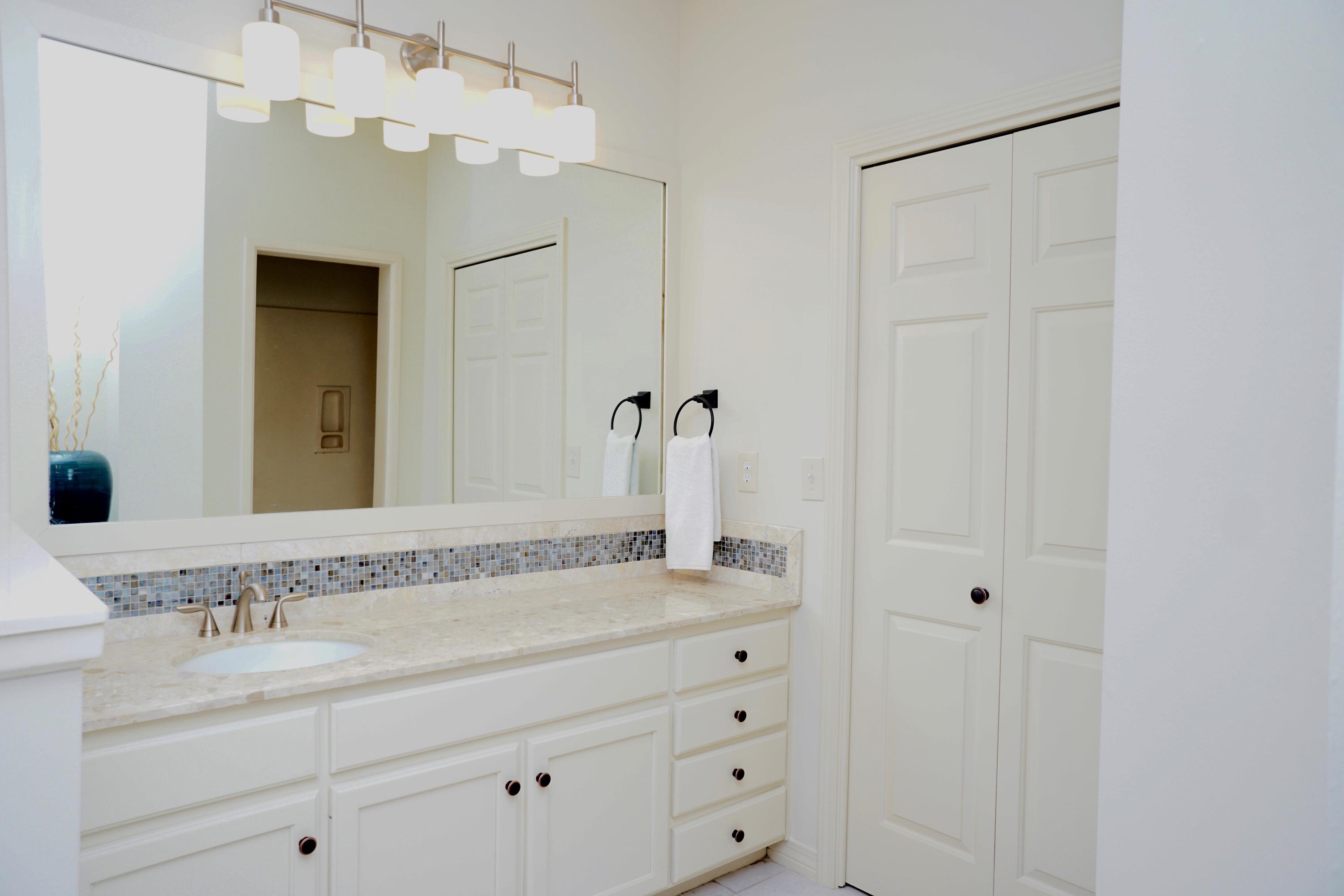 ROCKY BAYOU ESTATES 11B - Residential