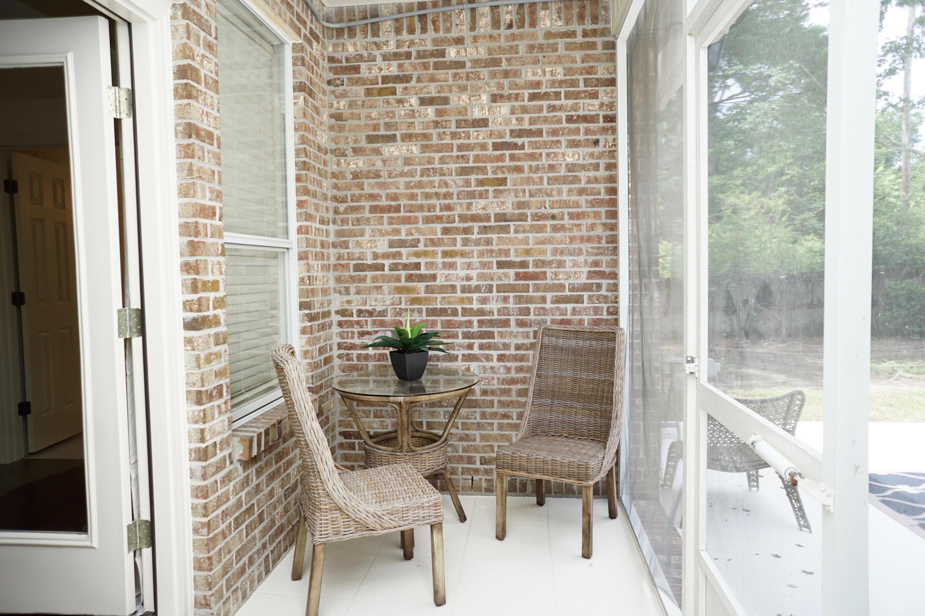 ROCKY BAYOU ESTATES 11B - Residential