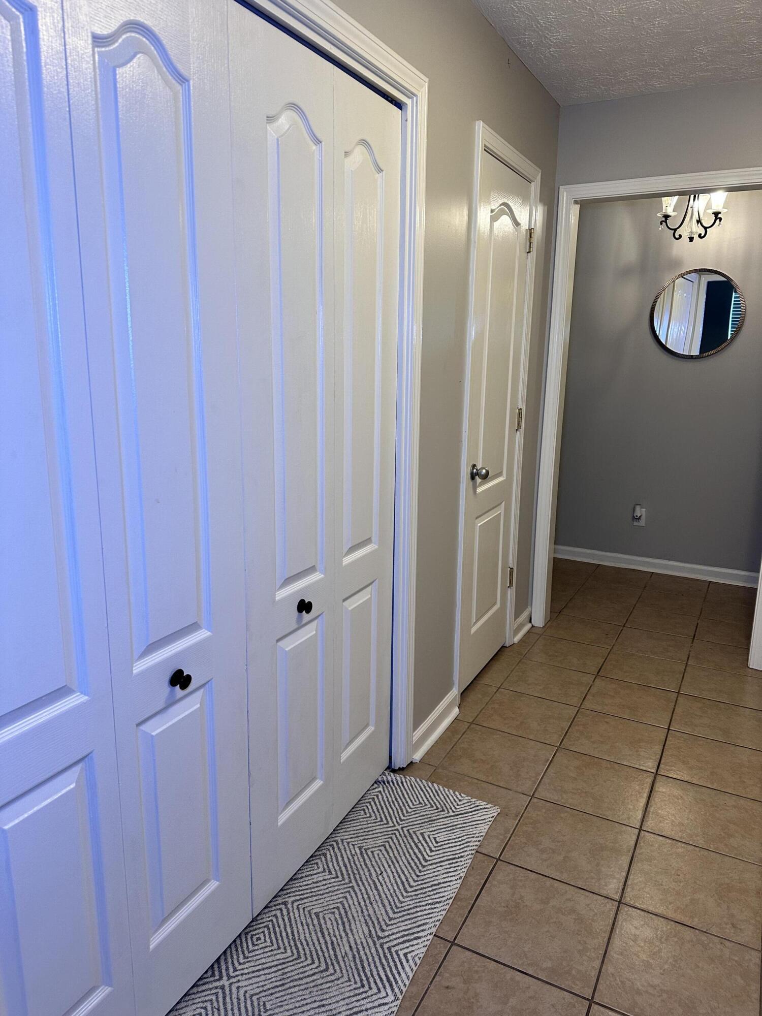 MALLET BAYOU - Residential Lease