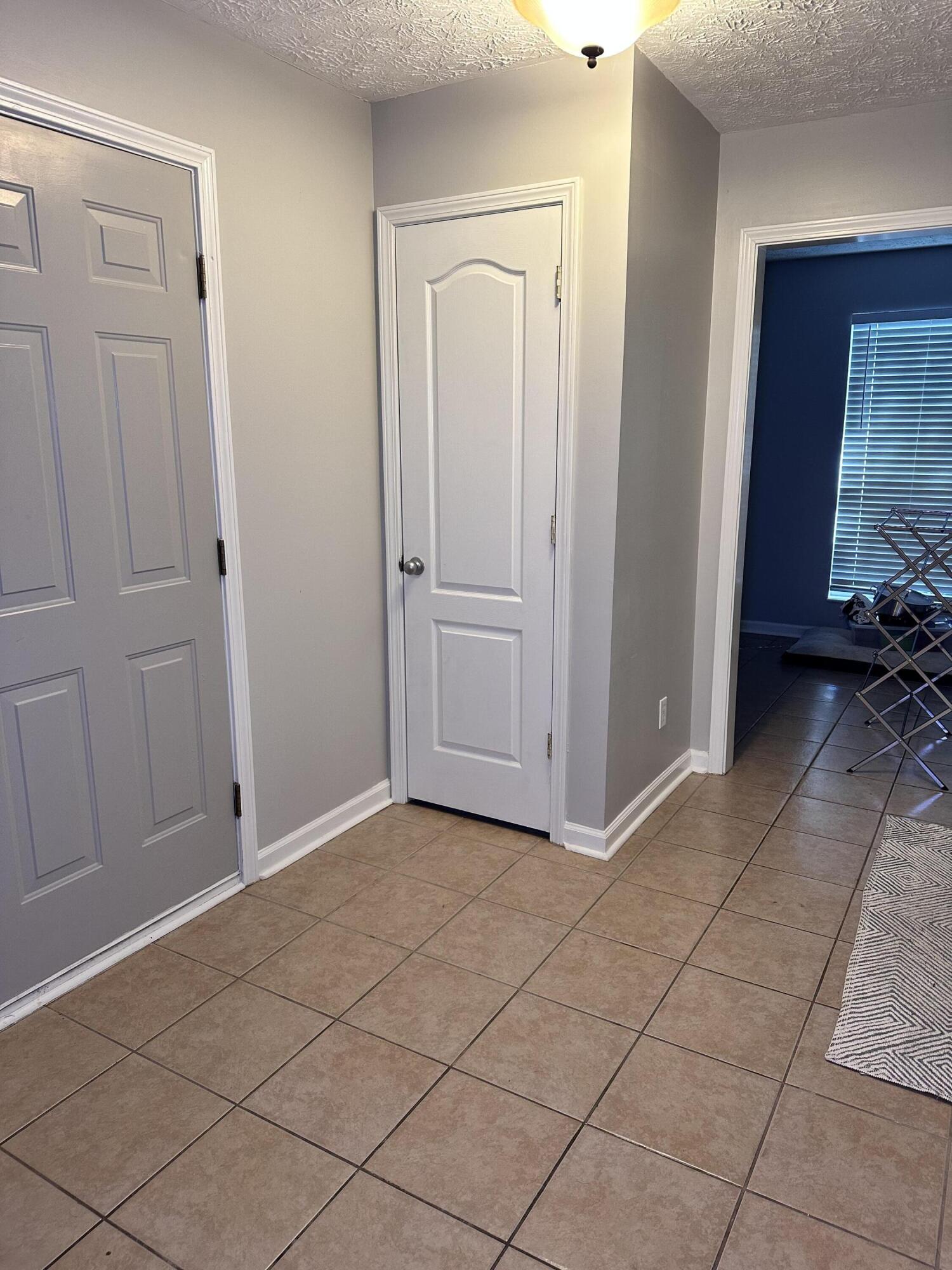 MALLET BAYOU - Residential Lease