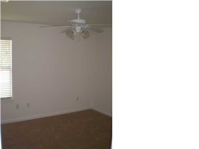 PORT DIXIE - Residential Lease