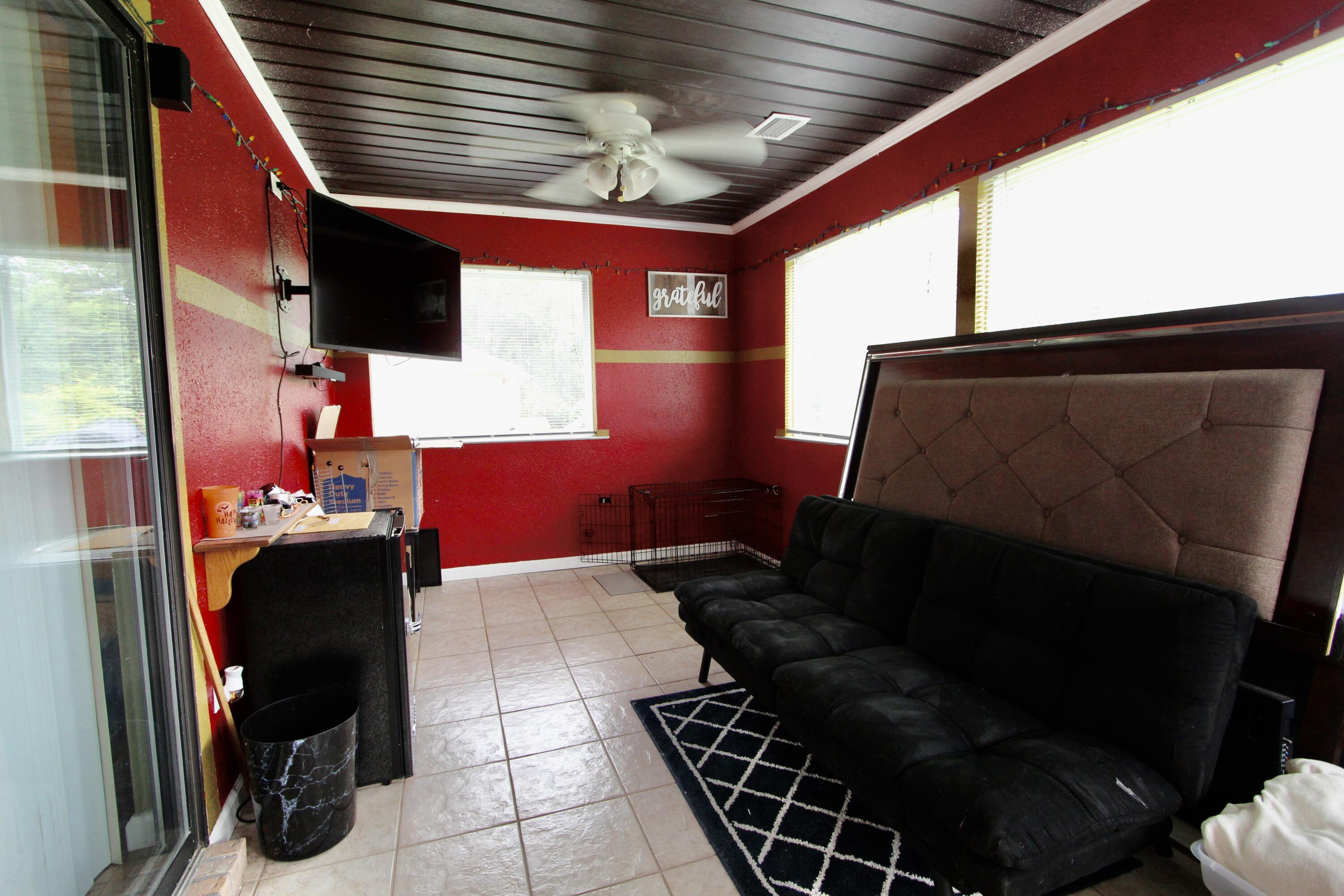 FOXWOOD ESTATES 2 - Residential