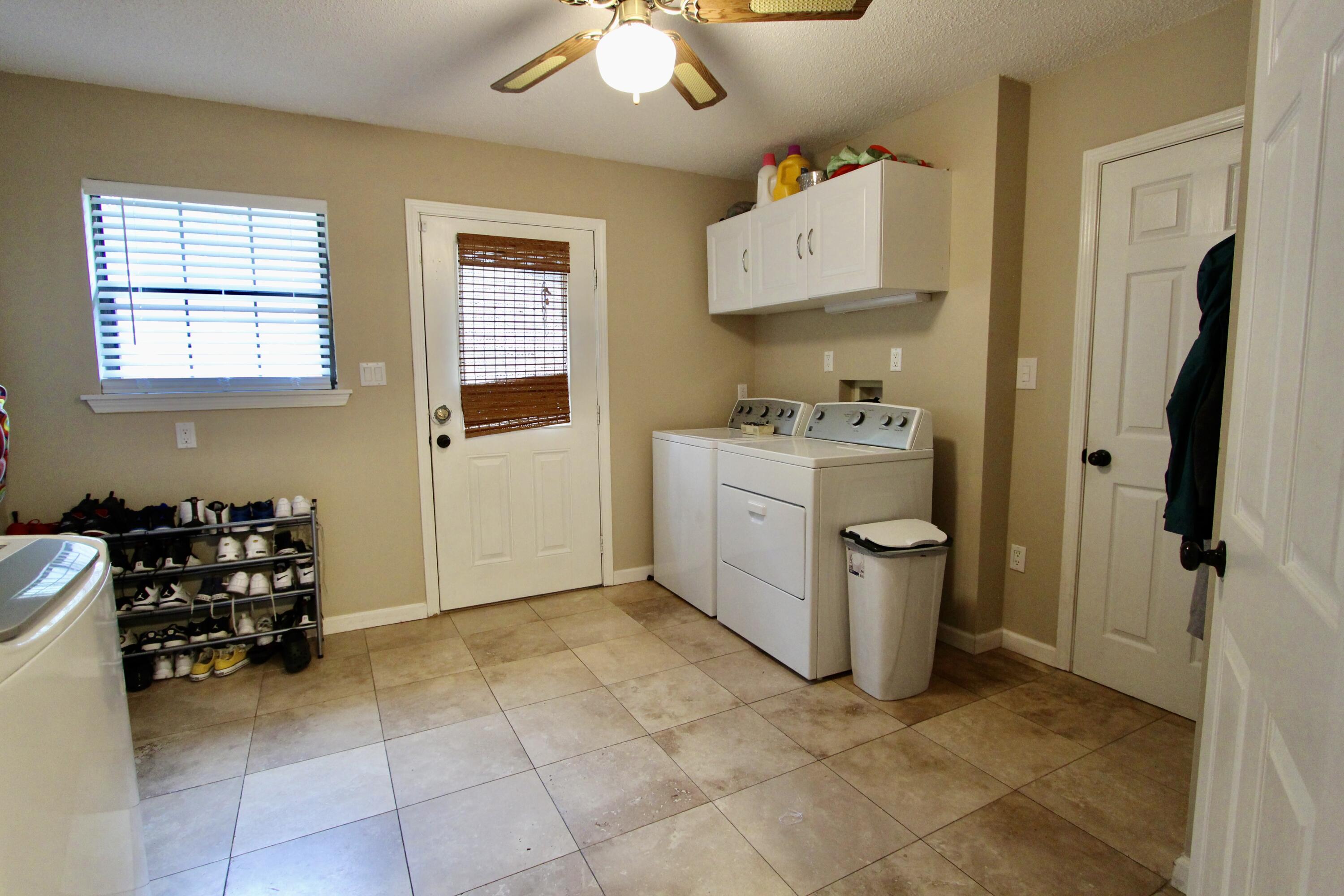 FOXWOOD ESTATES 2 - Residential