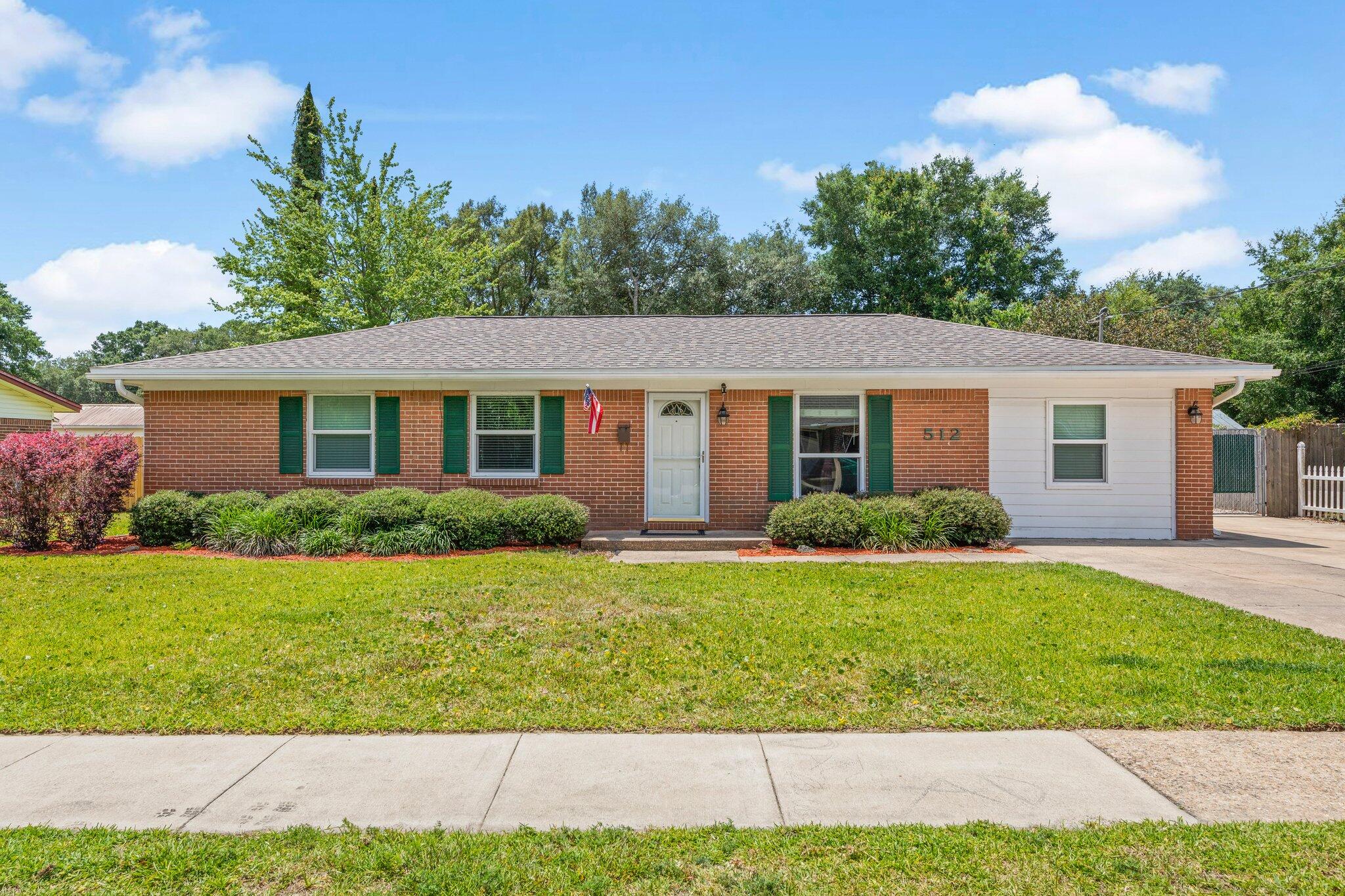 Fully updated home in the heart of Niceville. Ideally located near military bases, shopping, and schools. Upon entering, you'll notice high quality LVP flooring and a main living area with abundant natural light. The kitchen features updated stainless steel appliances, granite countertops, and a sliding glass door making outdoor living/grilling just steps away. The Primary bedroom measures 14' x 10' providing ample space along with an attached bathroom. 2 guest bedrooms, a guest bathroom, and an indoor laundry room complete this comfortable floor plan. Outside you'll enjoy a private backyard setting with detached garage (tenant will have access to 50% of the space in the garage ; remaining area will be owner storage). Don't miss out on this unique property.
