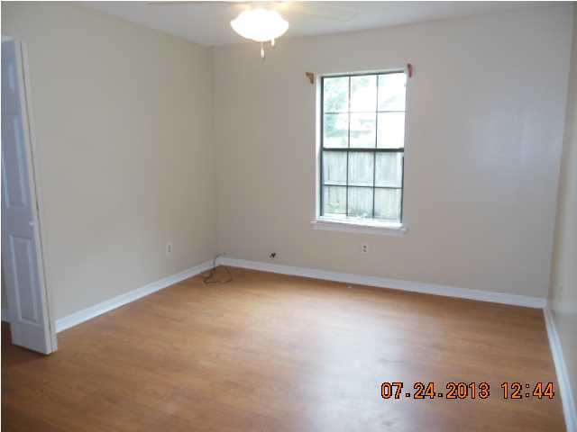 OVERBROOK 2ND ADDN - Residential Lease